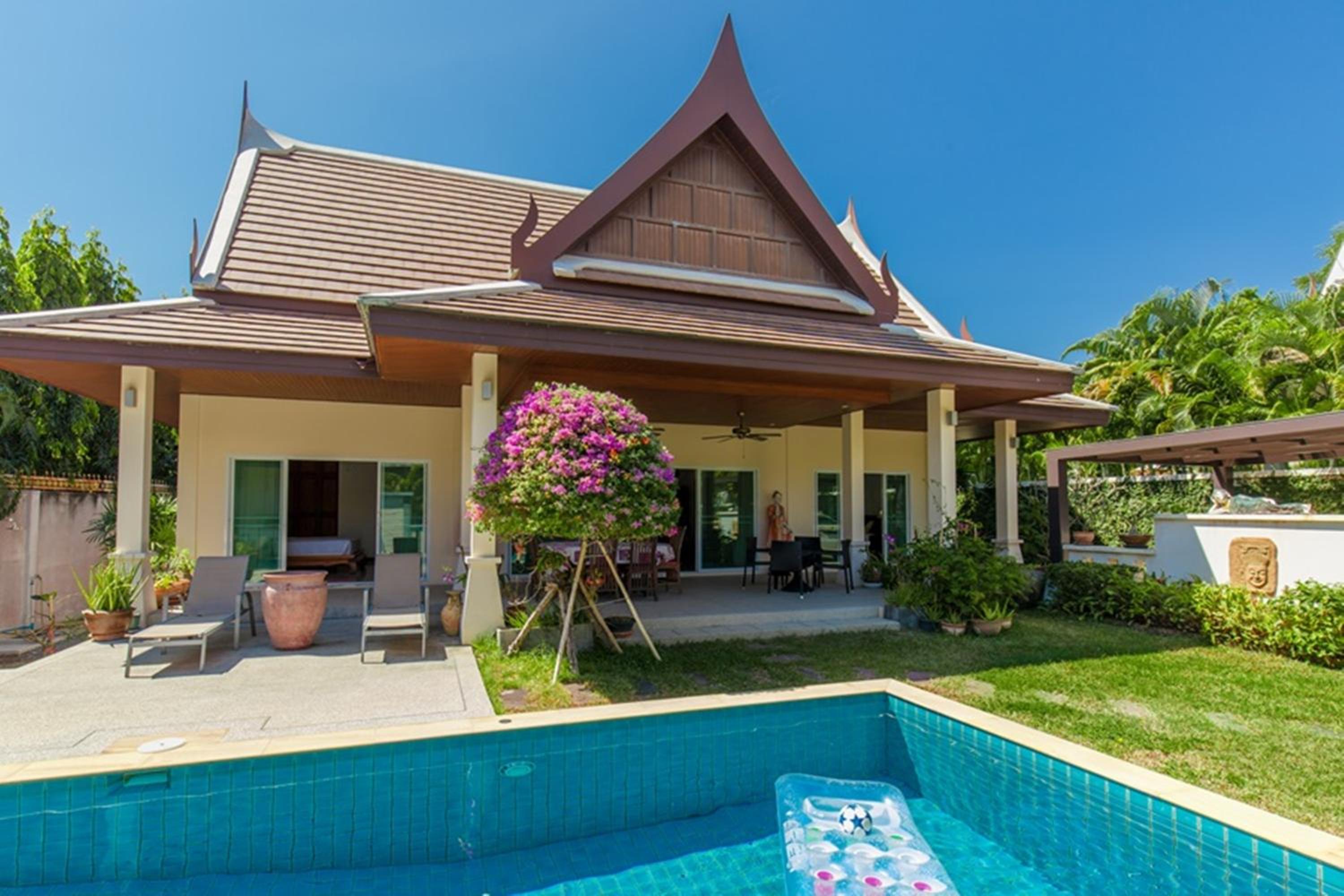 Corton Villa by G Estate