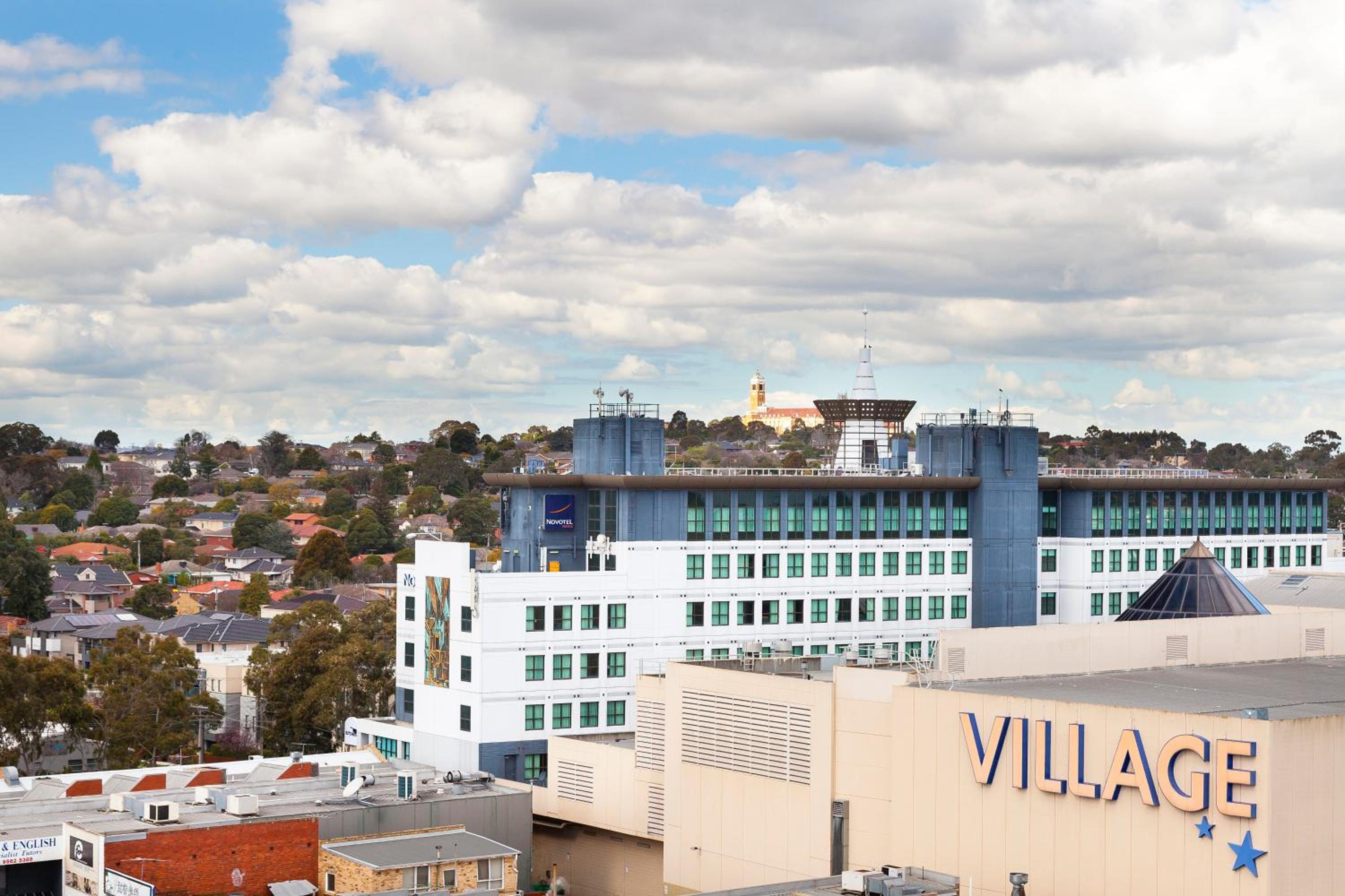 Park Avenue - IKON Glen Waverley