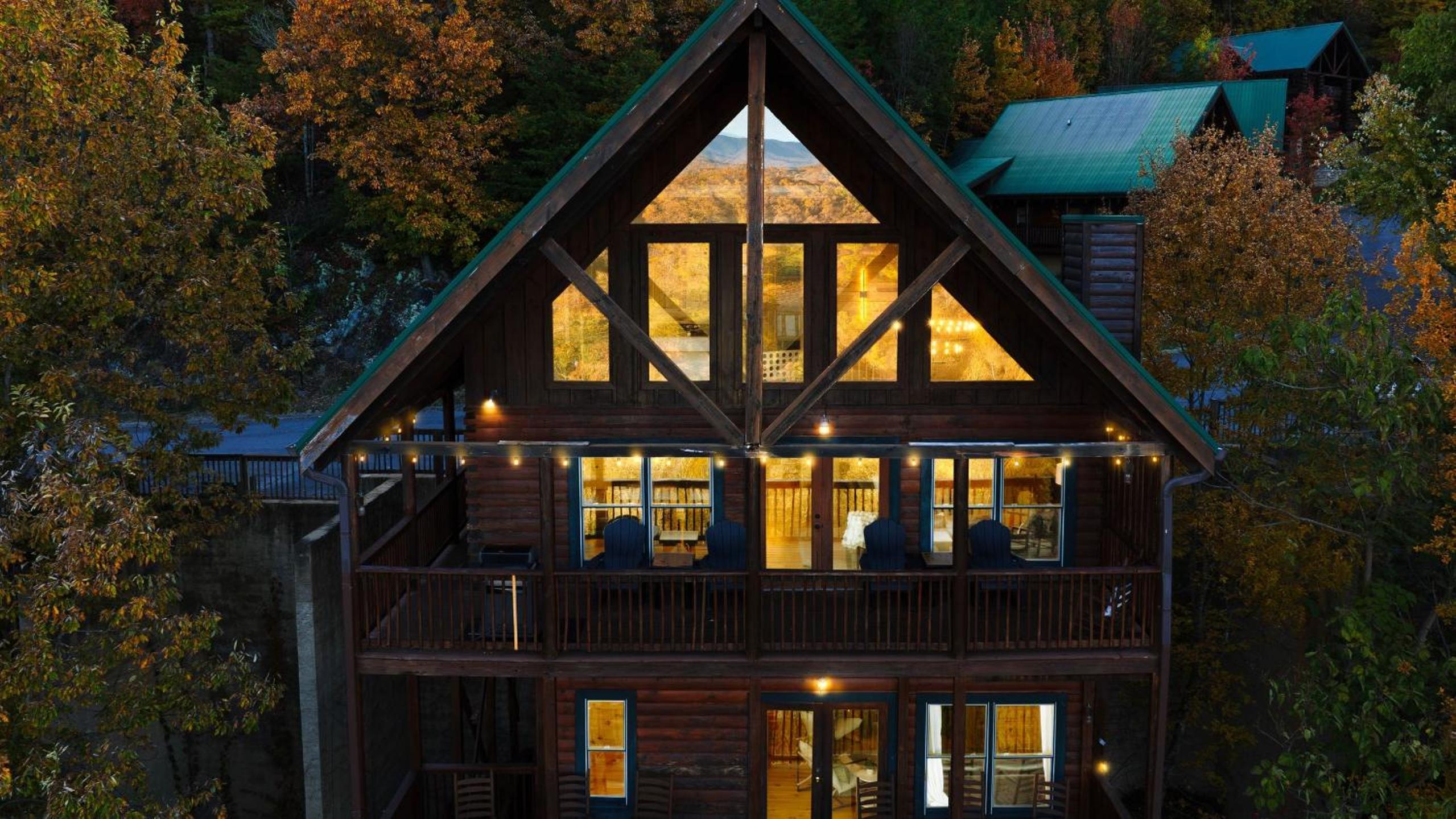Game Room Hot Tub 3 Decks w Smoky Mountain Views Raccon Ridge by AvantStay