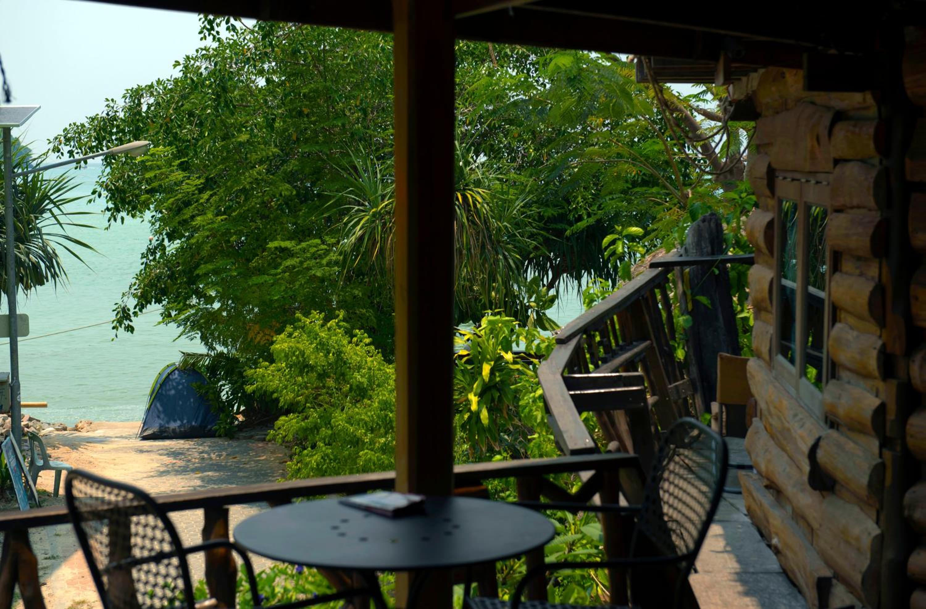 Sunflower Boathouse view 3