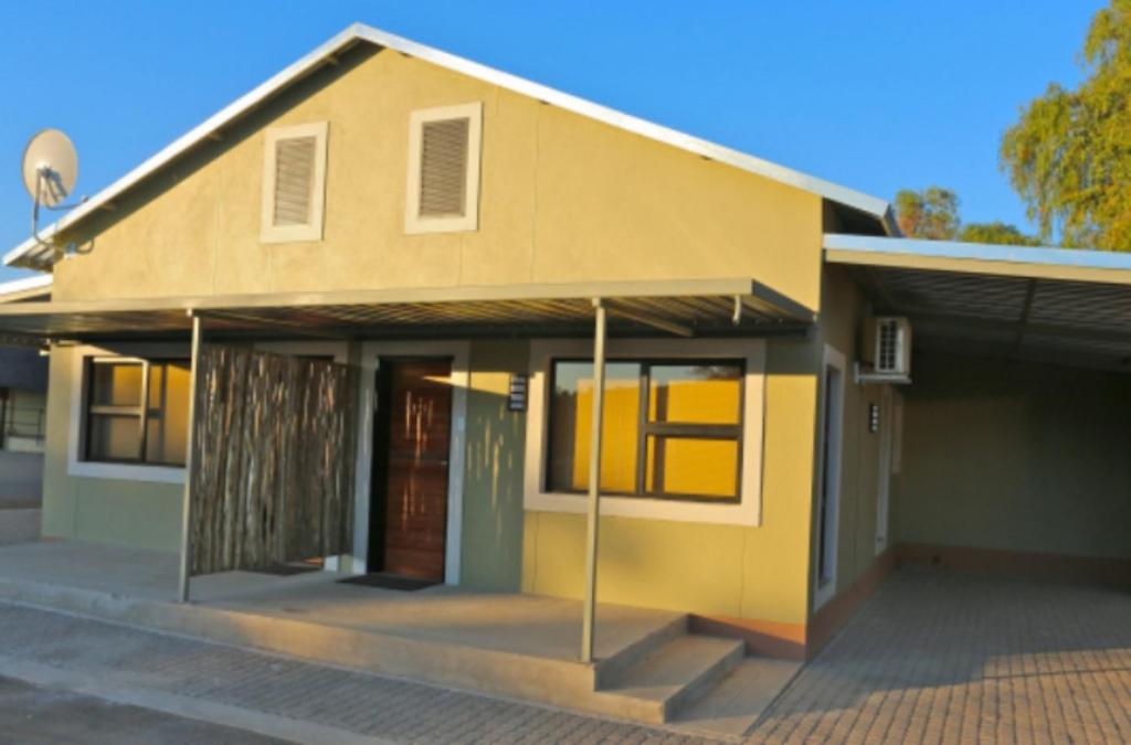 Schuetzenhaus Guesthouse