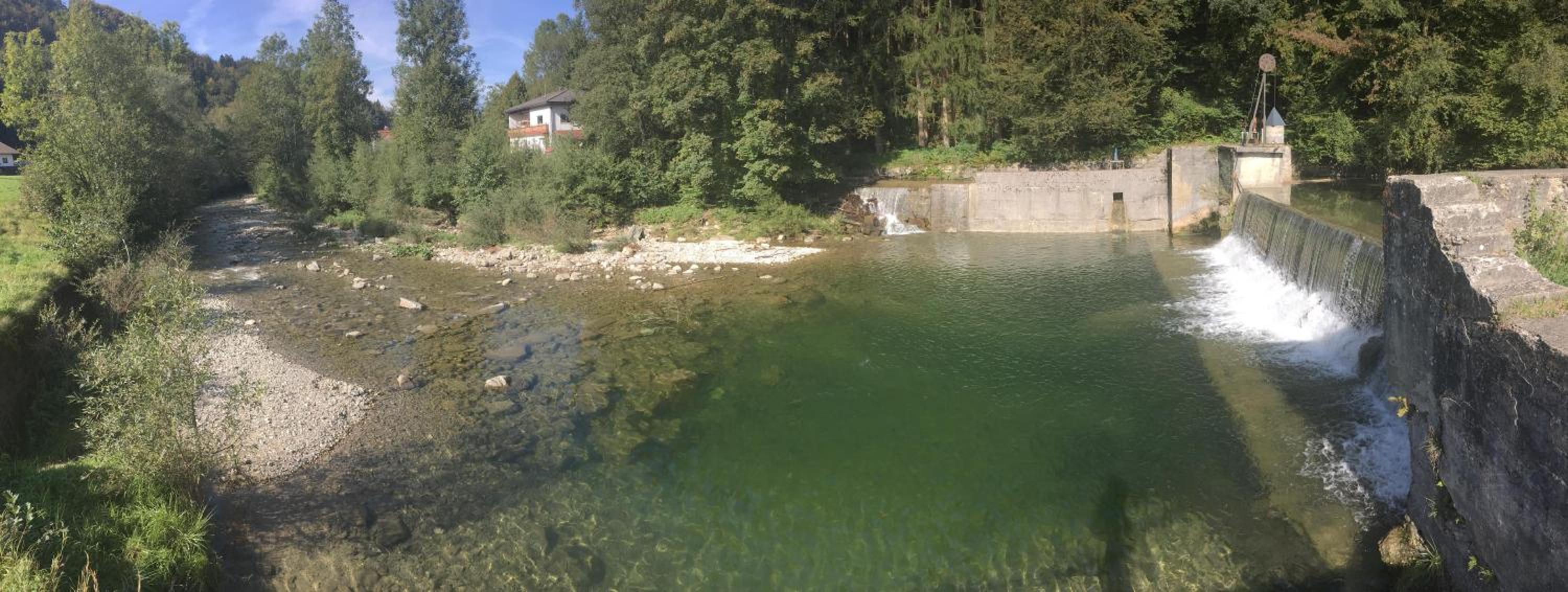 Ferienhaus am Fluss