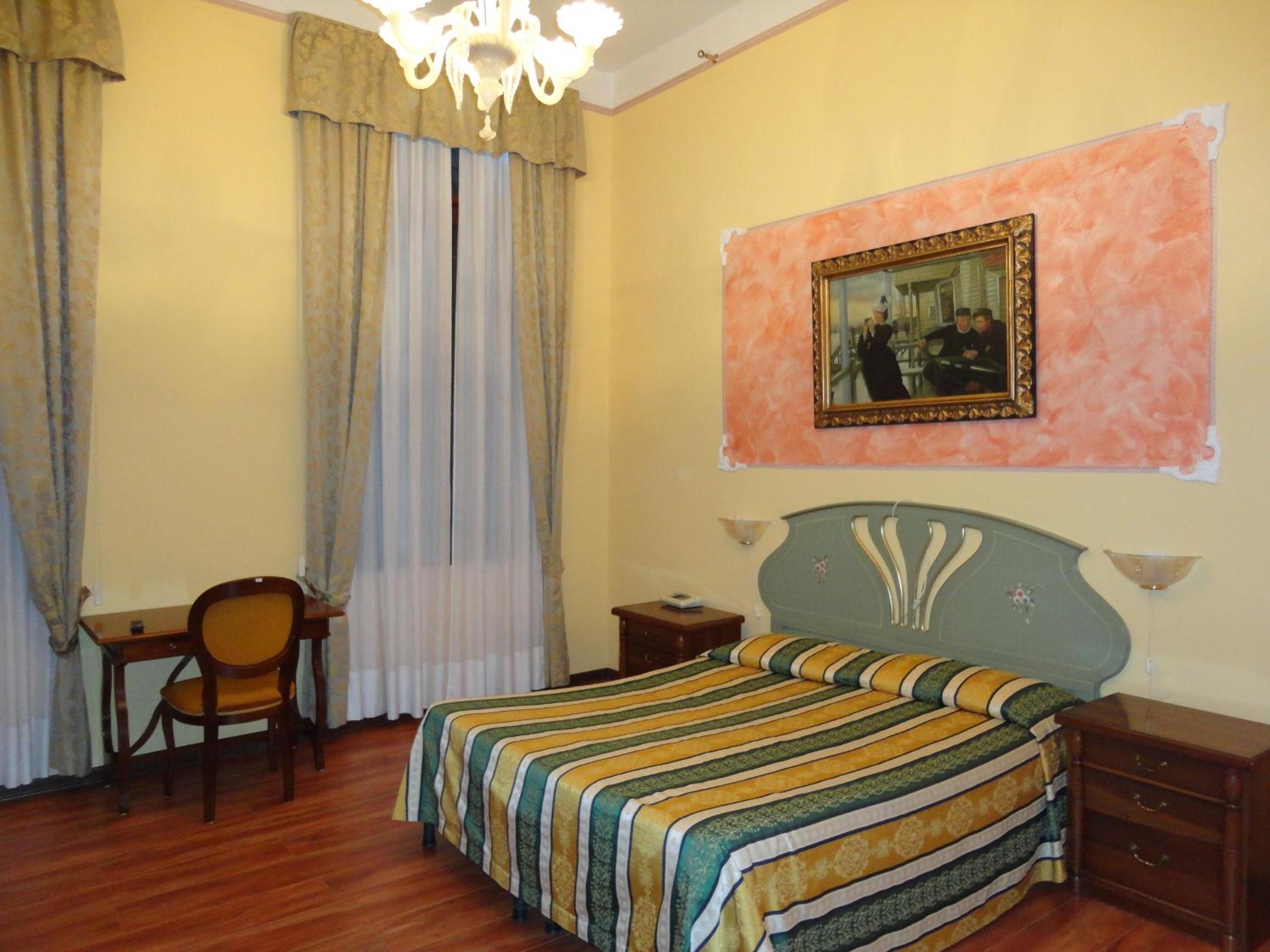 Palazzo Lion Morosini - Check in presso Locanda Ai Santi Apostoli