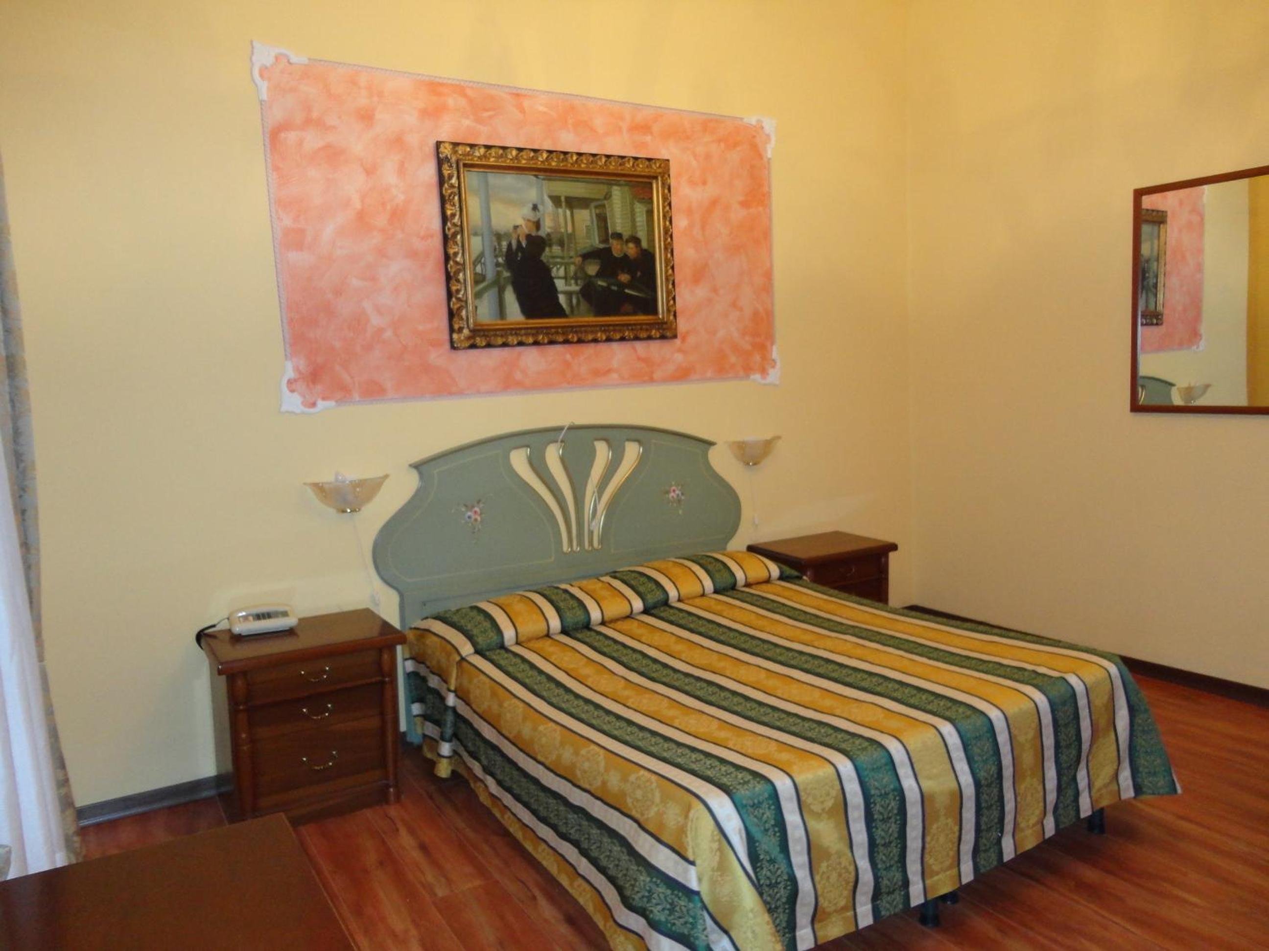 Palazzo Lion Morosini - Check in presso Locanda Ai Santi Apostoli
