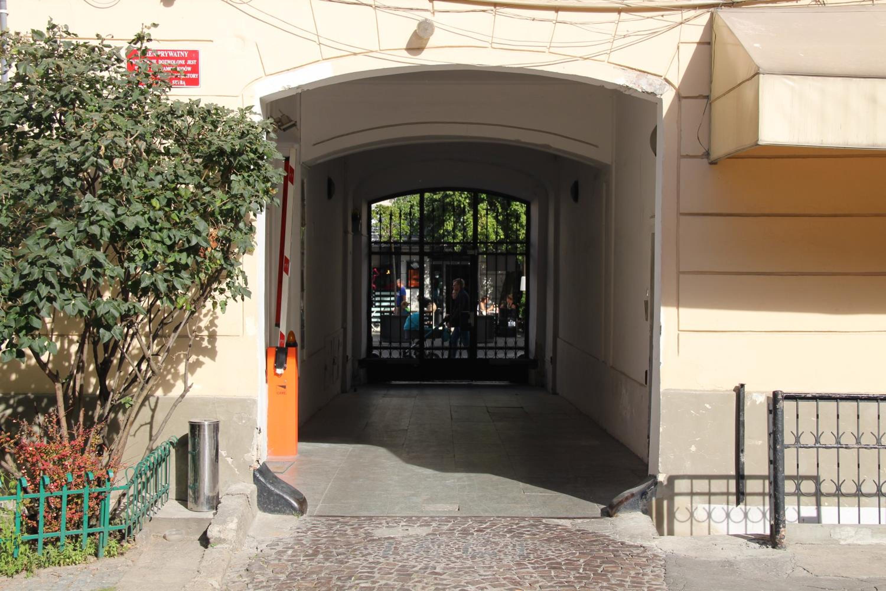 Photo 22