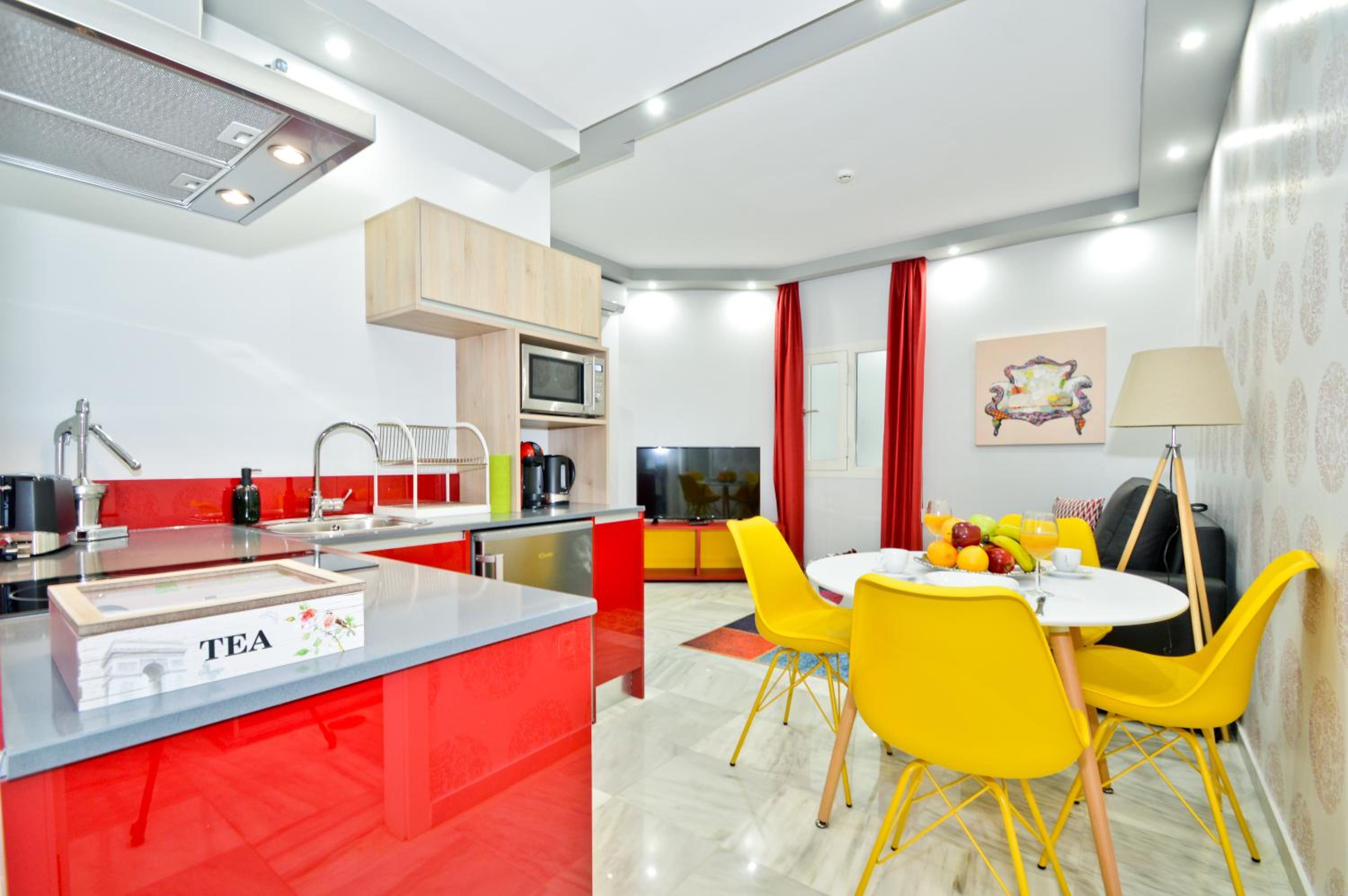 The Zentral Arenal Suites
