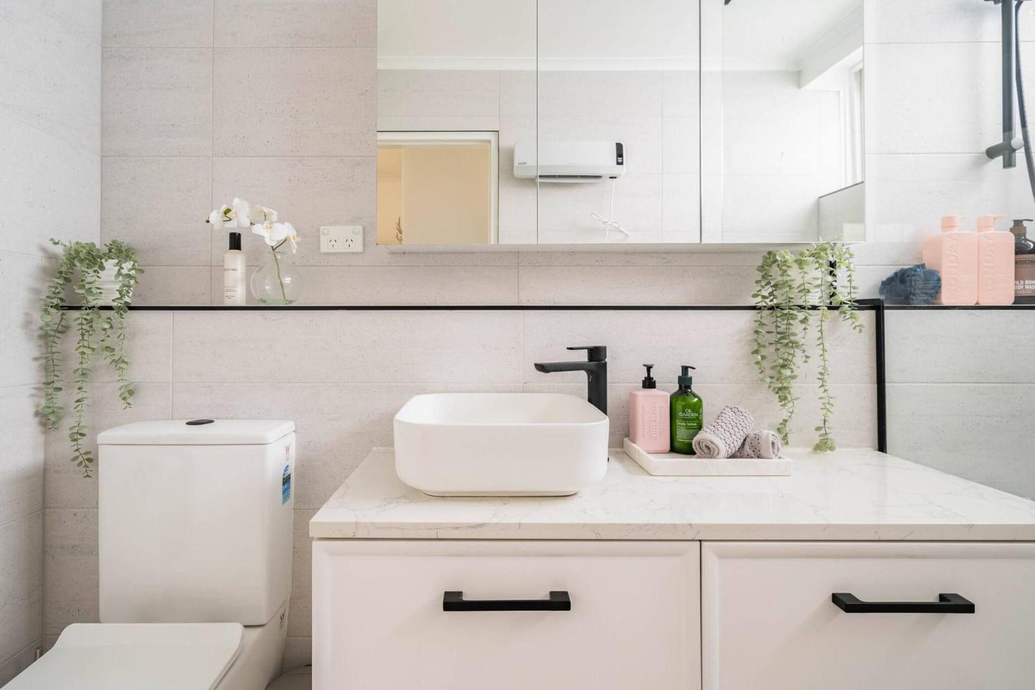 3bd 2 bthToorak Village luxurious Apartment, Relax