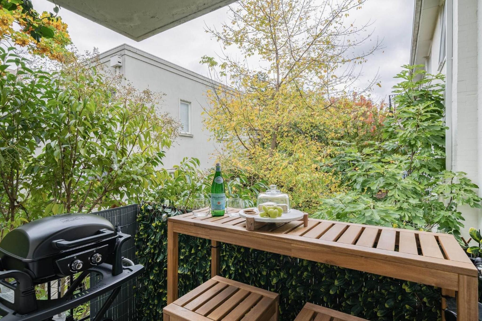 3bd 2 bthToorak Village luxurious Apartment, Relax