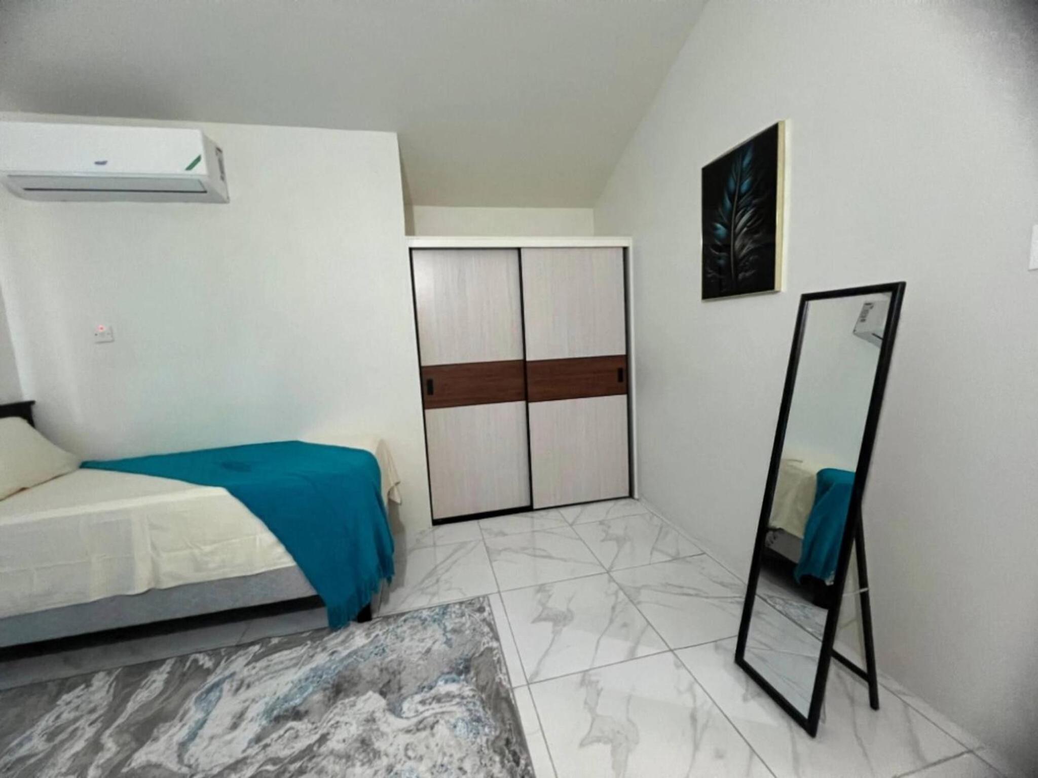 Charming 2 Bedroom Home in Phoenix Park Village