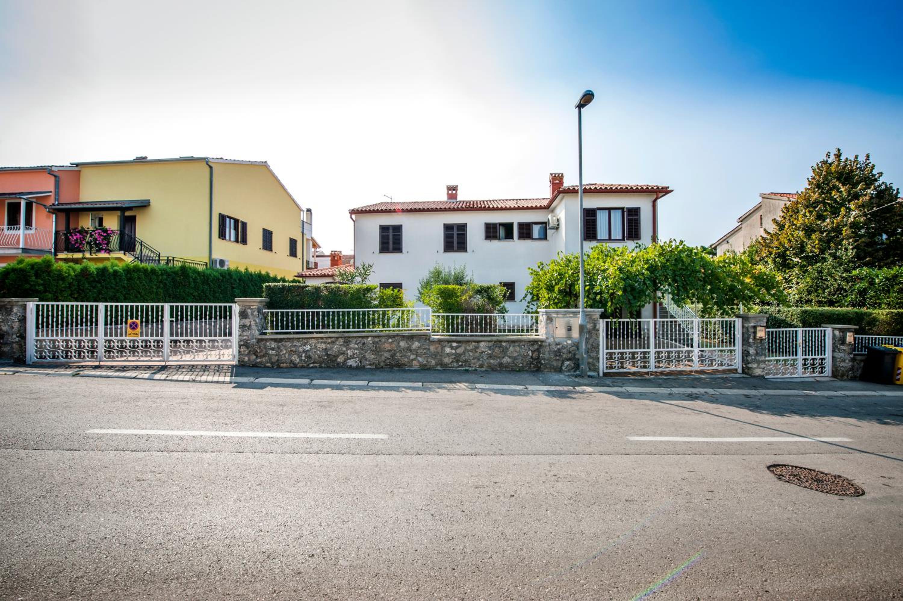 Apartments Carmelo