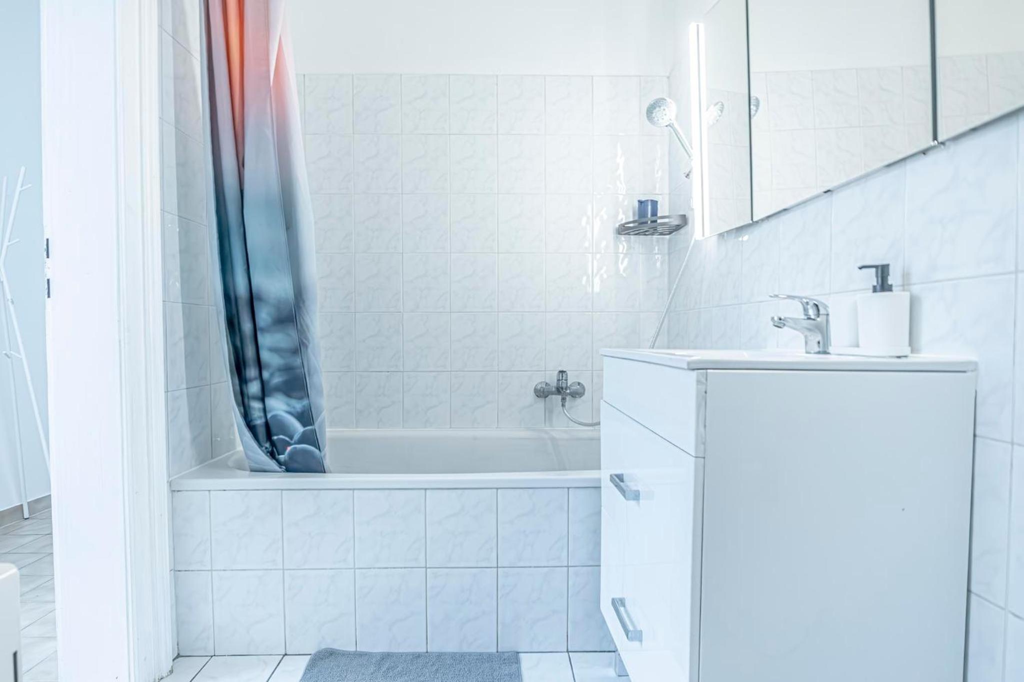 Comfortable 2BR Apt Next to Vienna Vibrant Center