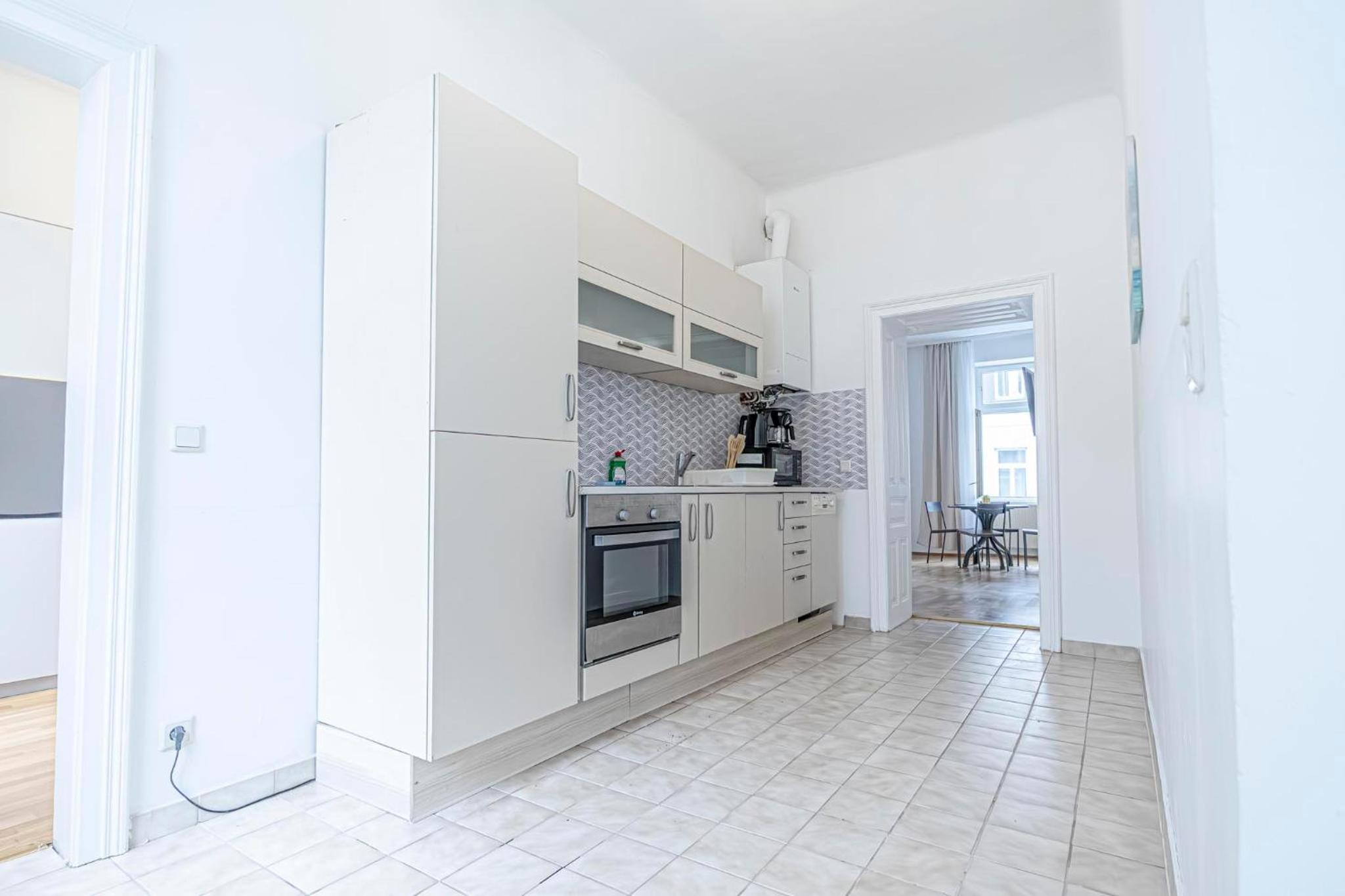 Comfortable 2BR Apt Next to Vienna Vibrant Center