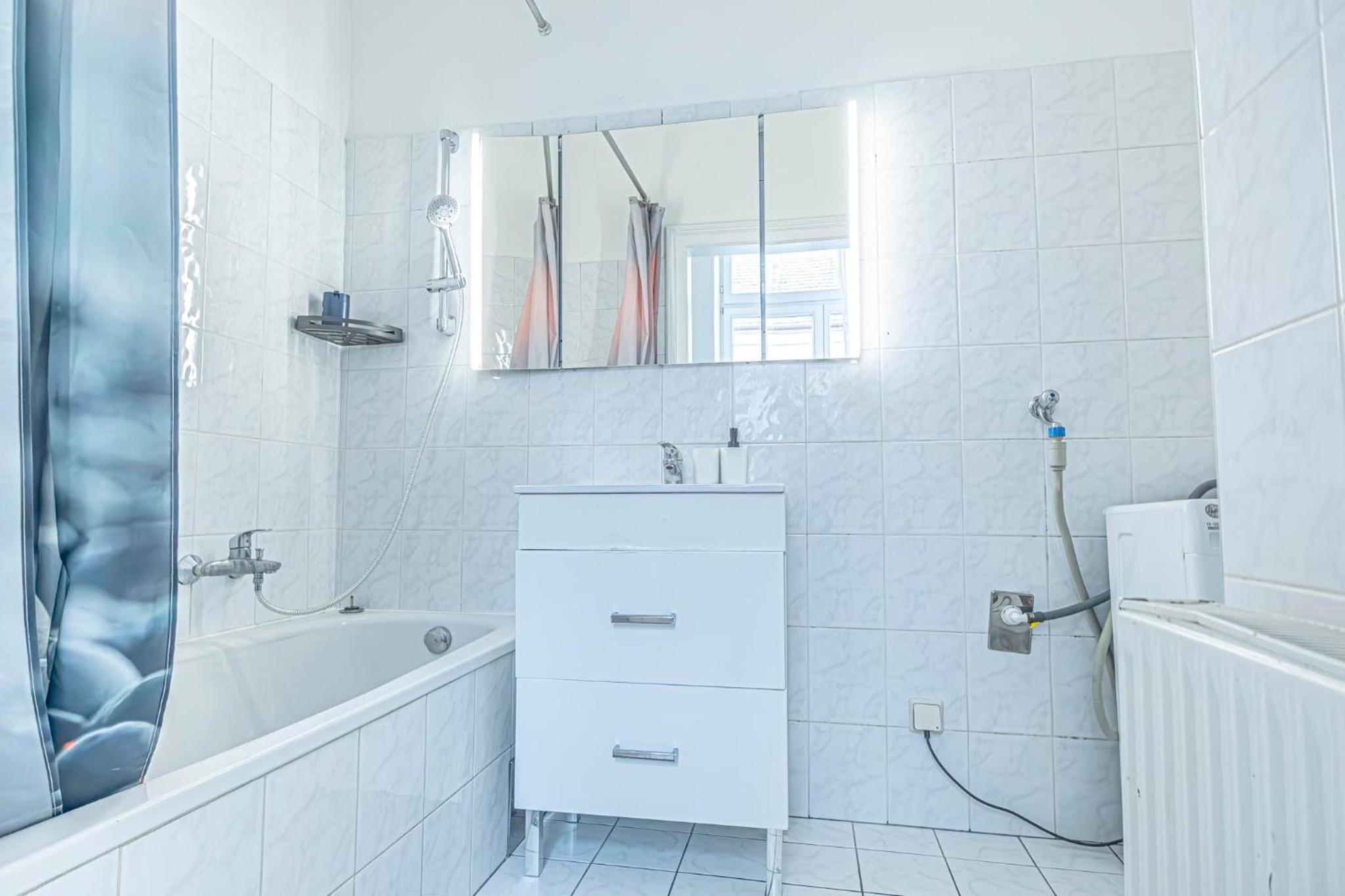 Comfortable 2BR Apt Next to Vienna Vibrant Center