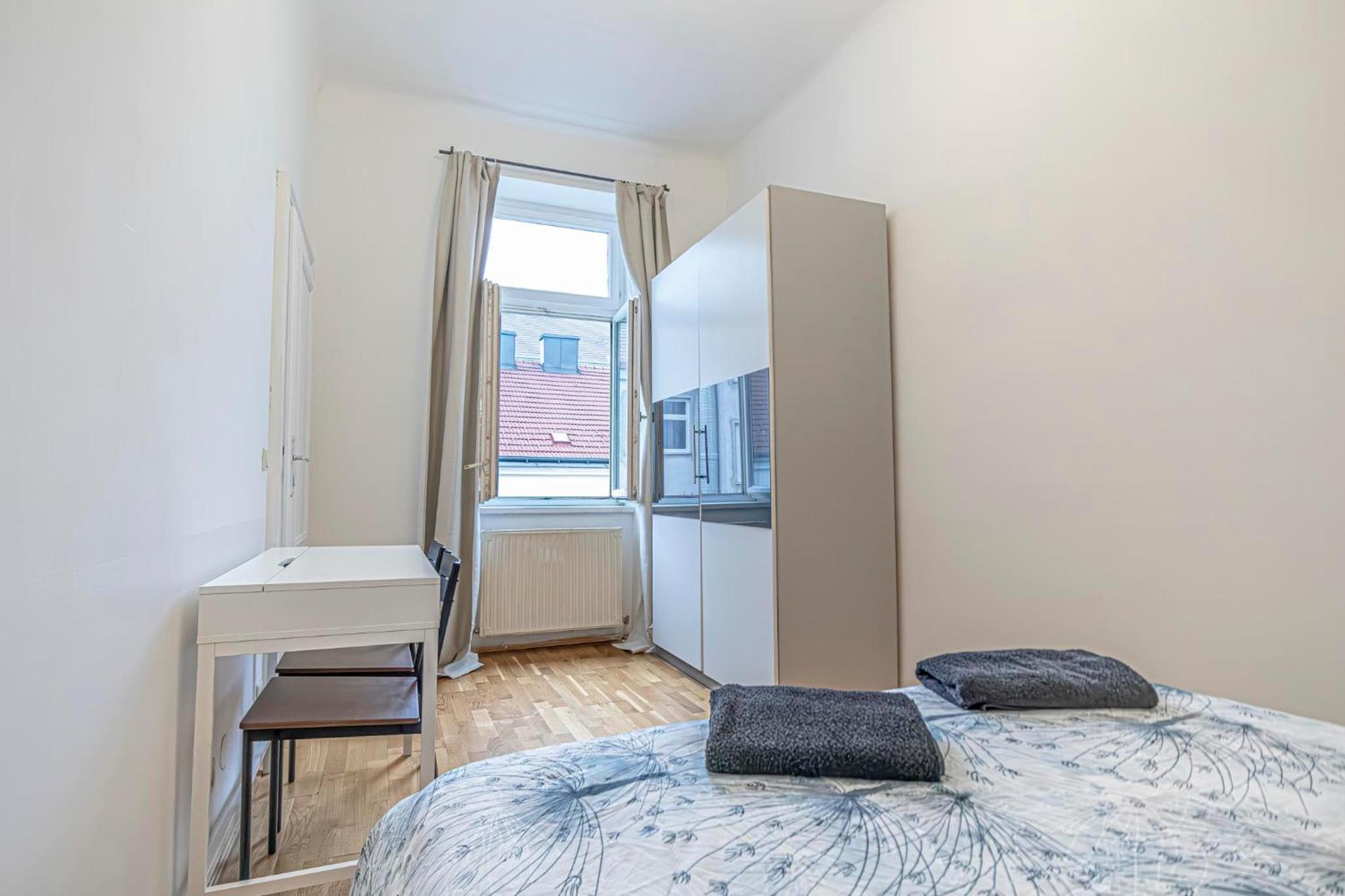 Comfortable 2BR Apt Next to Vienna Vibrant Center