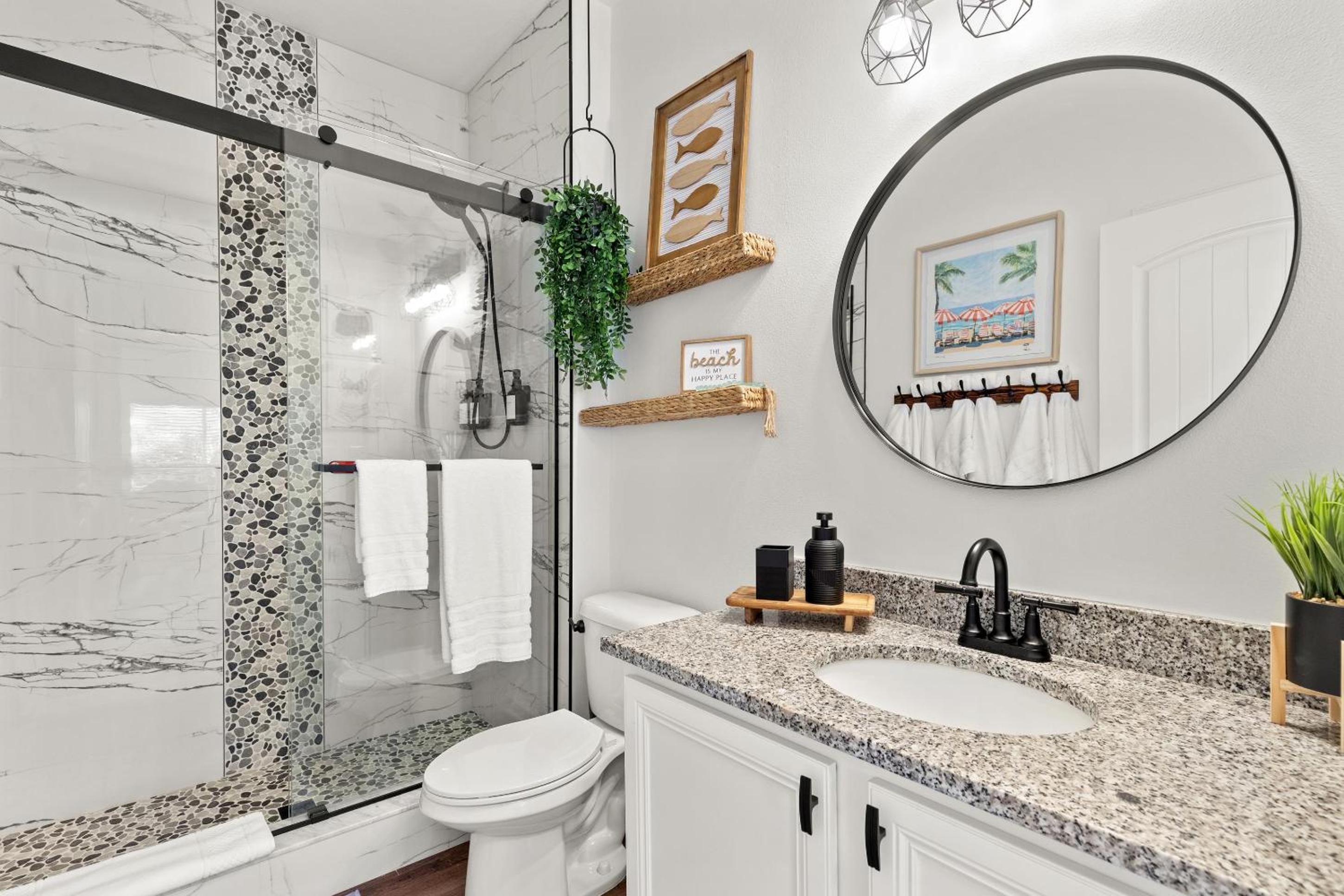 Pet Friendly Beach House - Salt Therapy by Panhandle Getaways