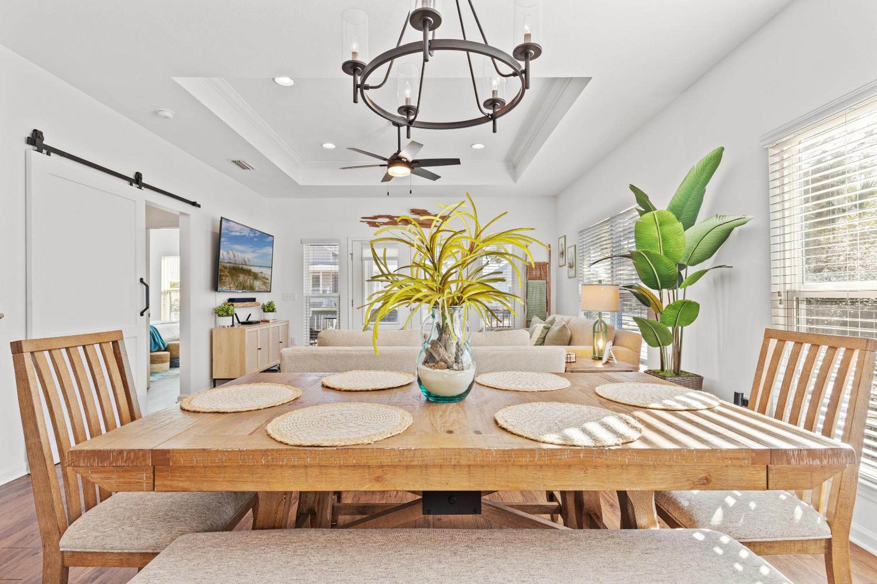 Pet Friendly Beach House - Salt Therapy by Panhandle Getaways