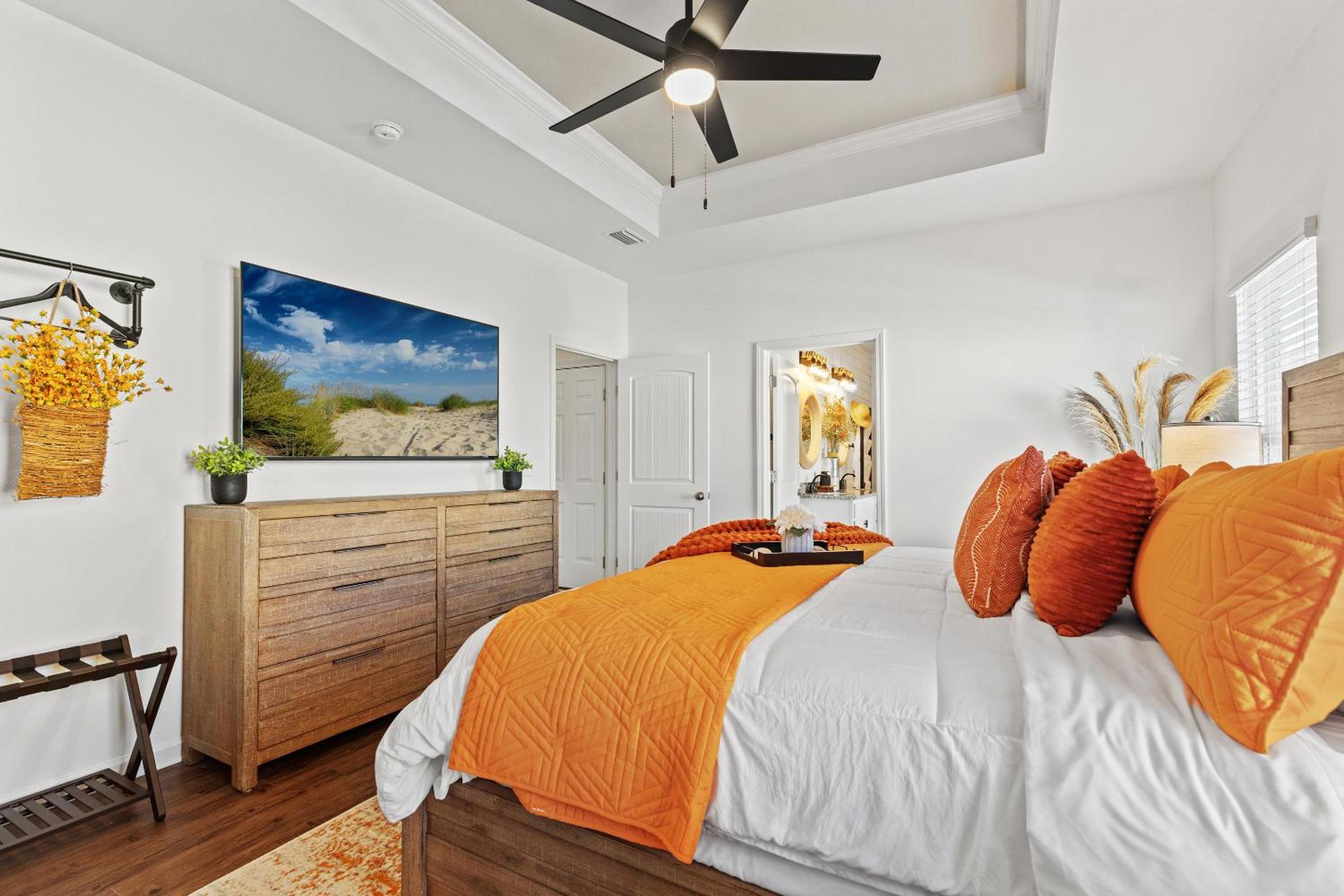 Pet Friendly Beach House - Salt Therapy by Panhandle Getaways