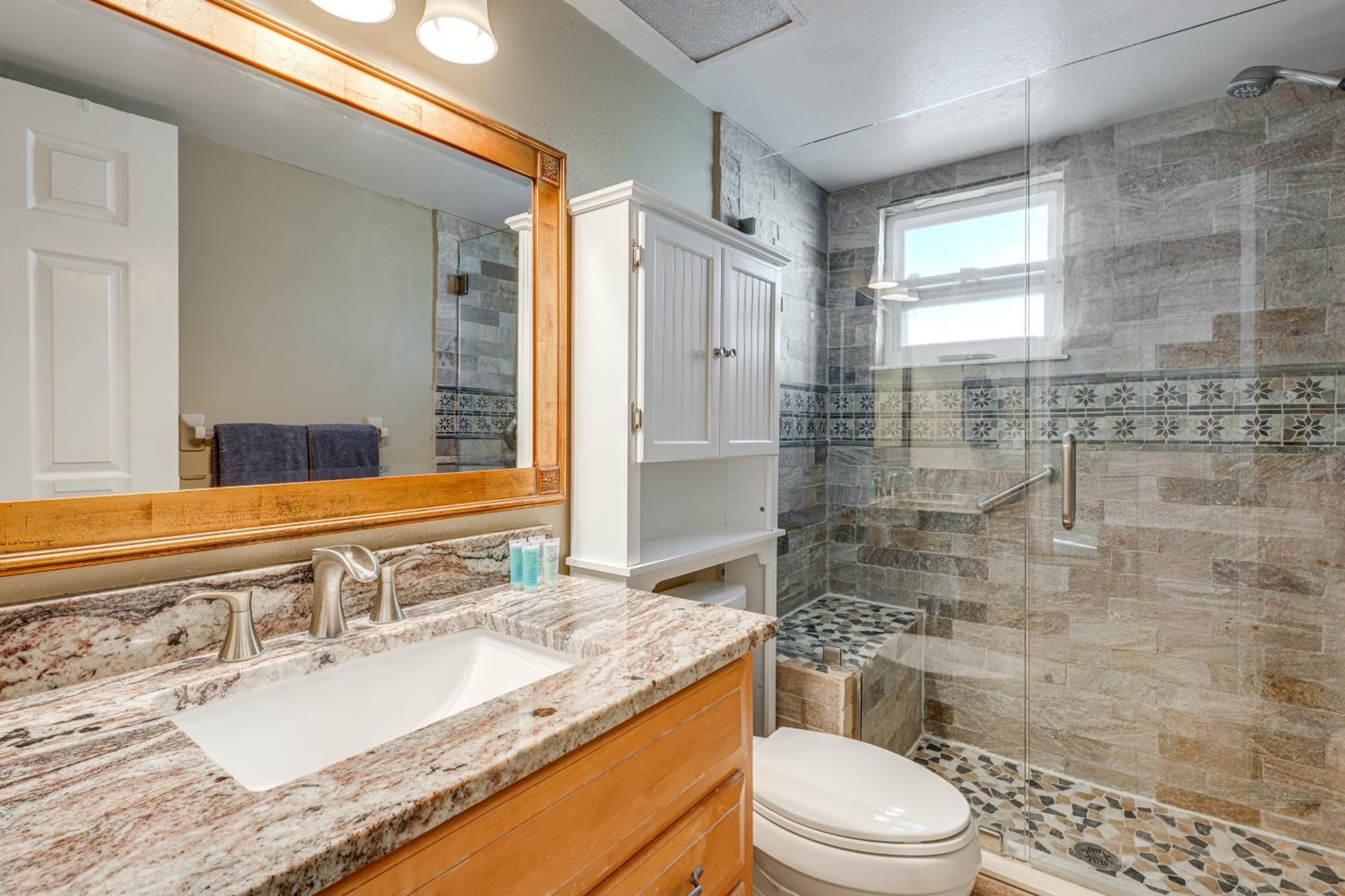 Great for Digital Nomads! Spacious Home in Largo