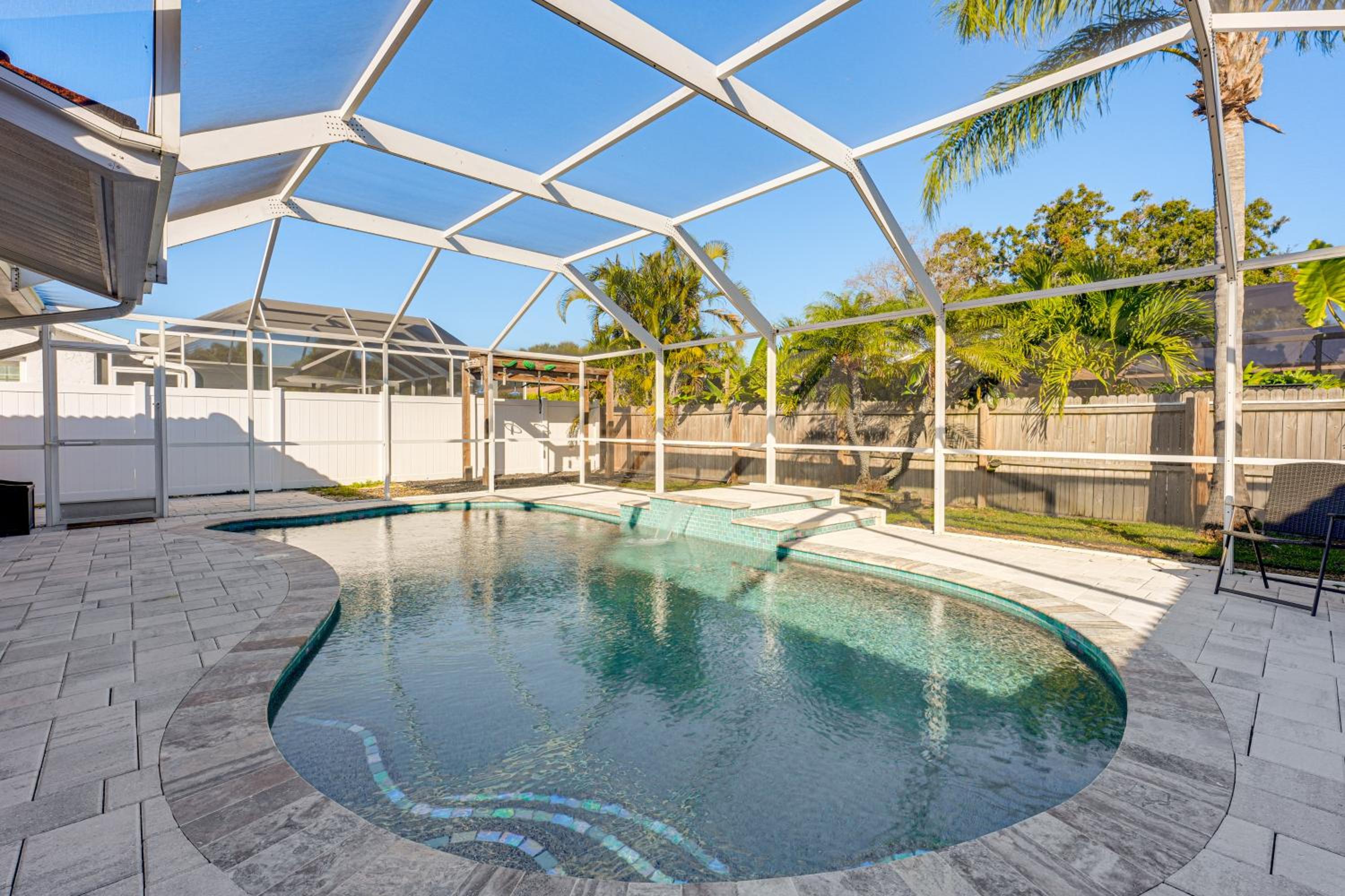 Great for Digital Nomads! Spacious Home in Largo