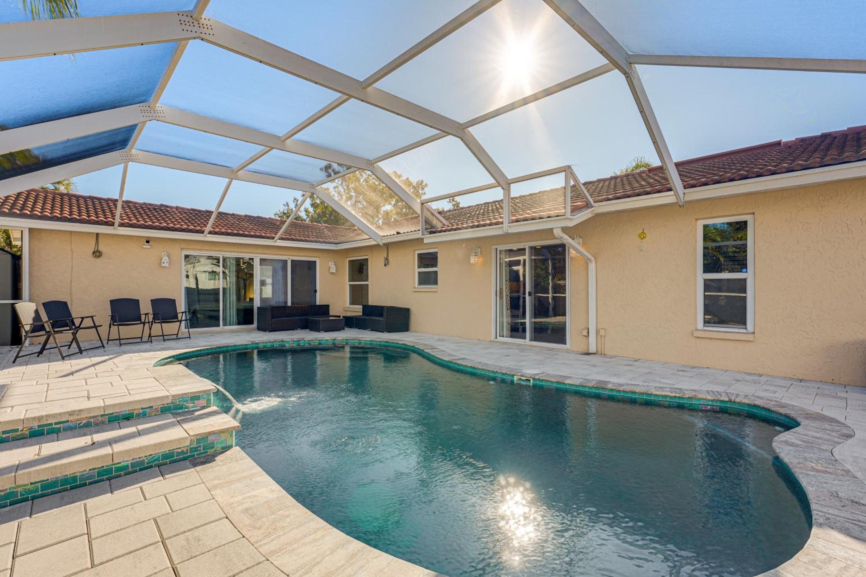 Great for Digital Nomads! Spacious Home in Largo