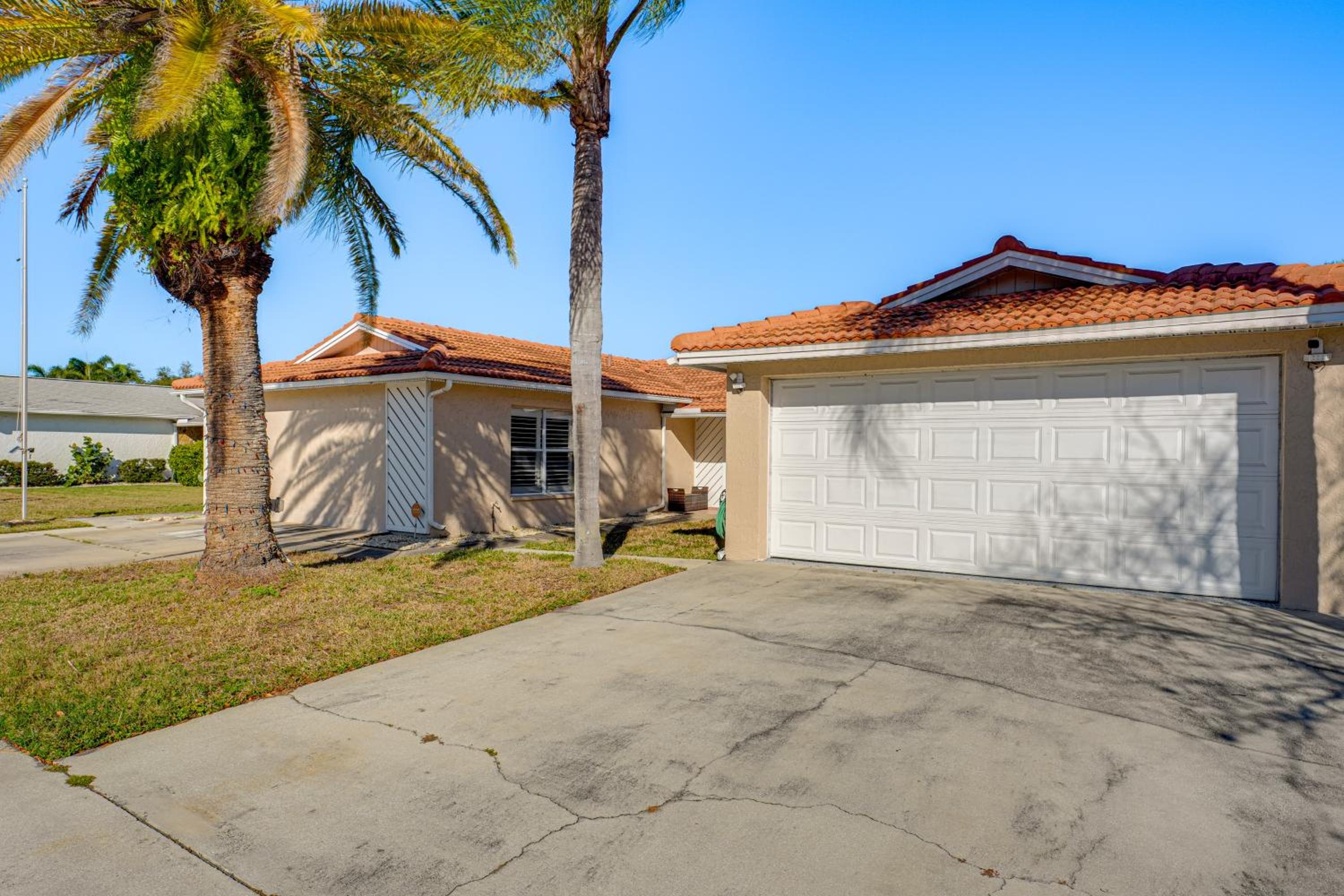 Great for Digital Nomads! Spacious Home in Largo