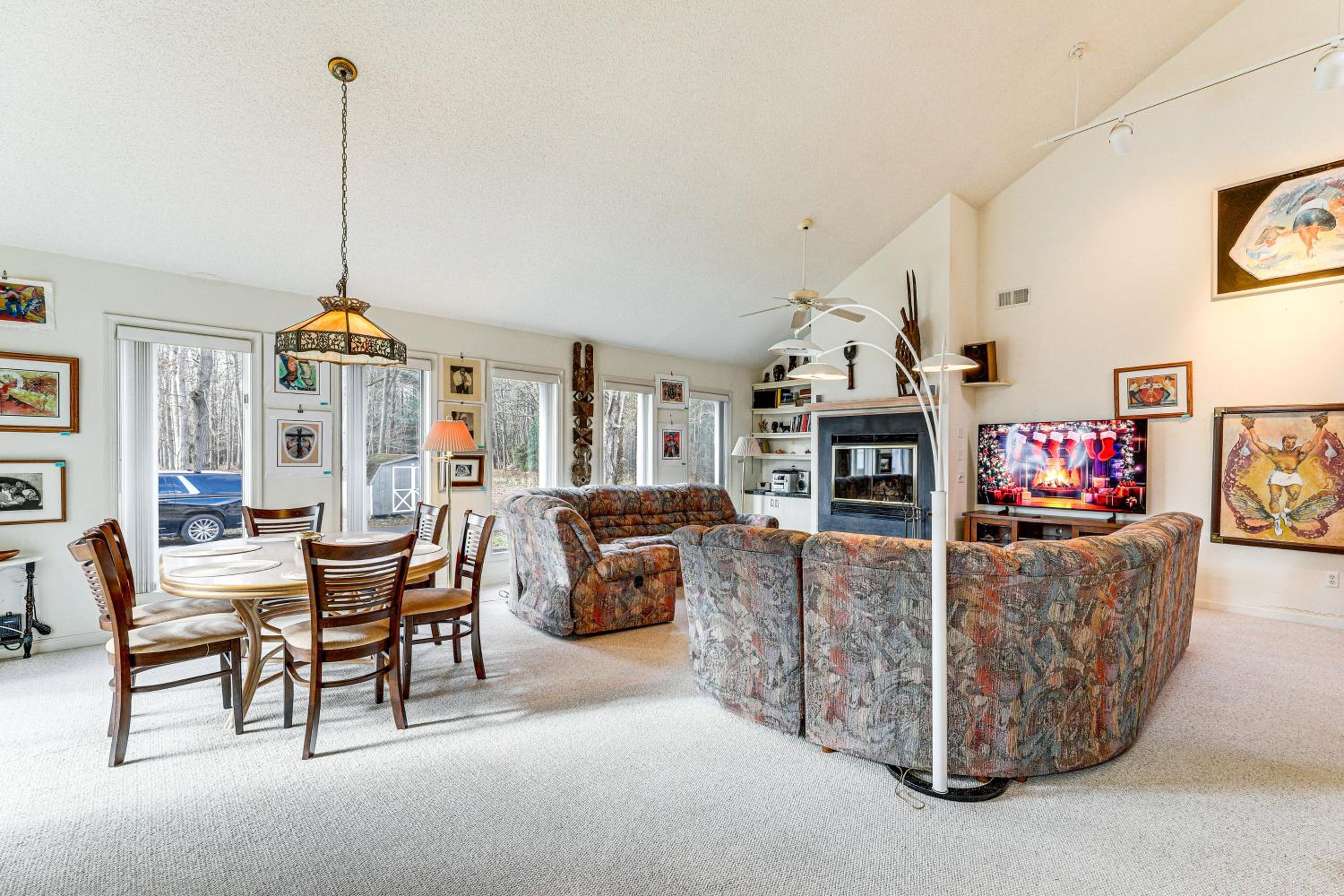 Spacious Millsboro Home on 16 Peaceful Acres