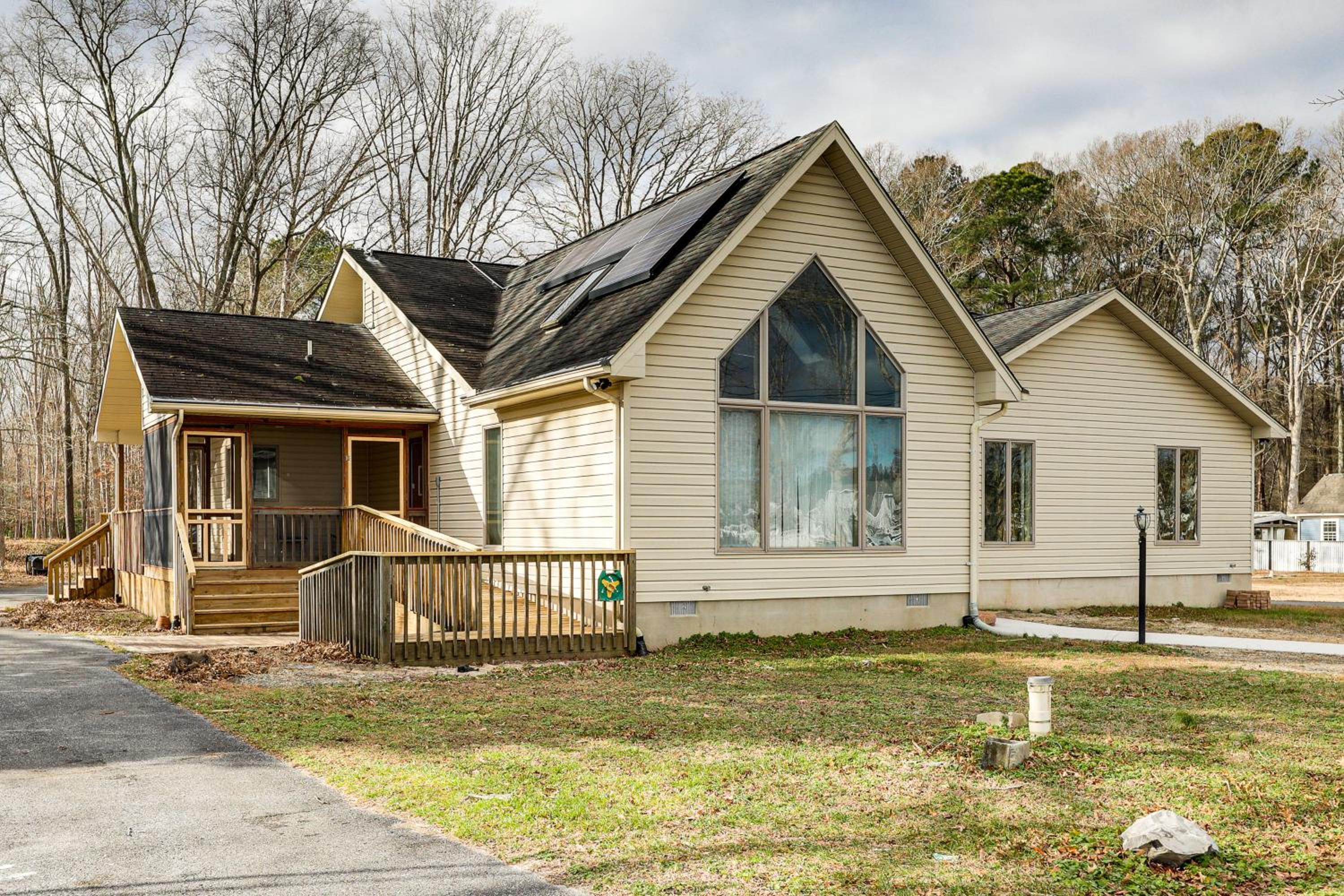 Spacious Millsboro Home on 16 Peaceful Acres