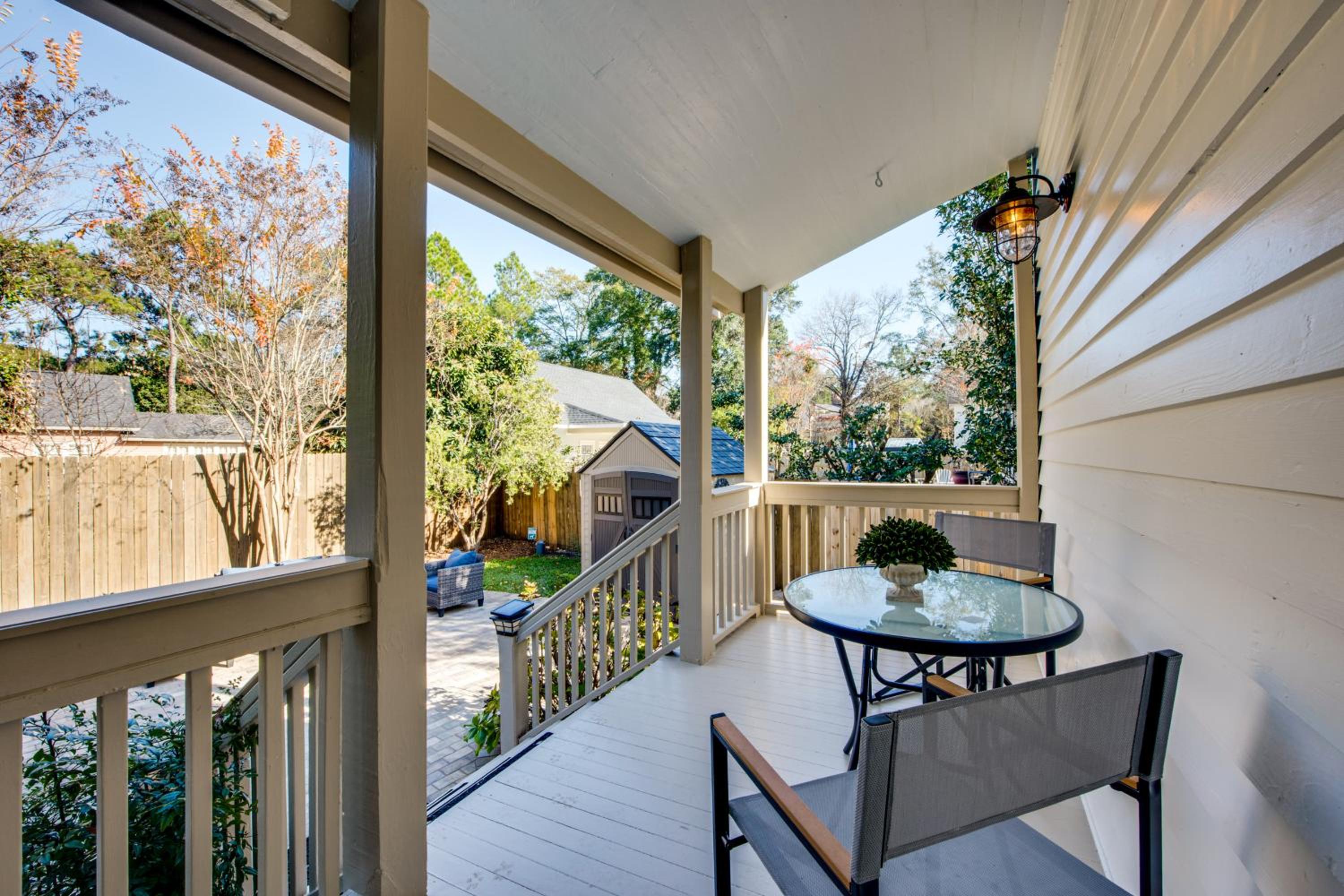 Walk to Broad St! Family Home in Historic District