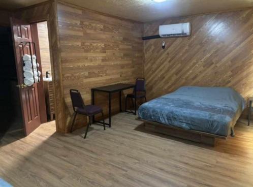 The Mint Motel