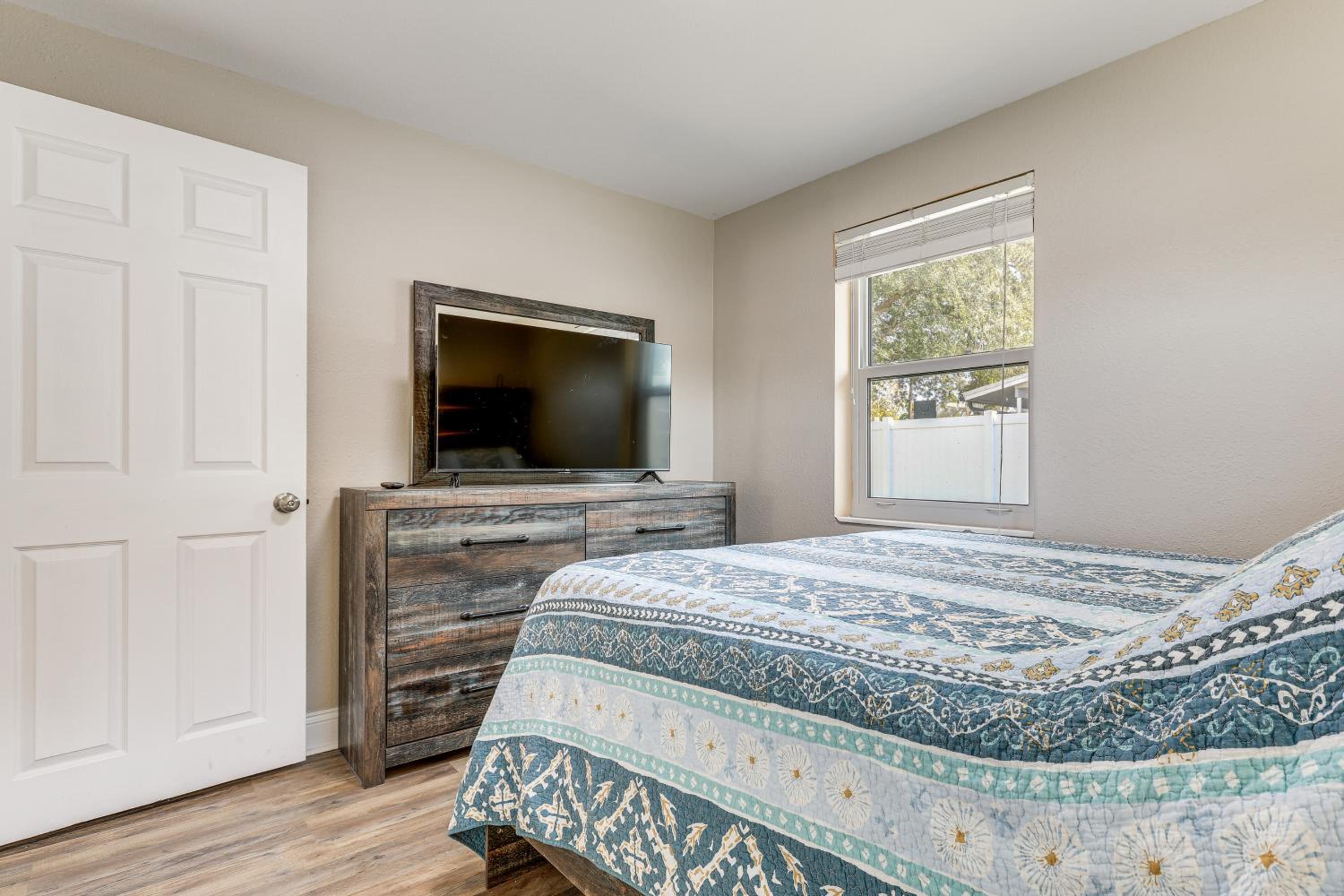 Charming Home with Private Pool in Clewiston!