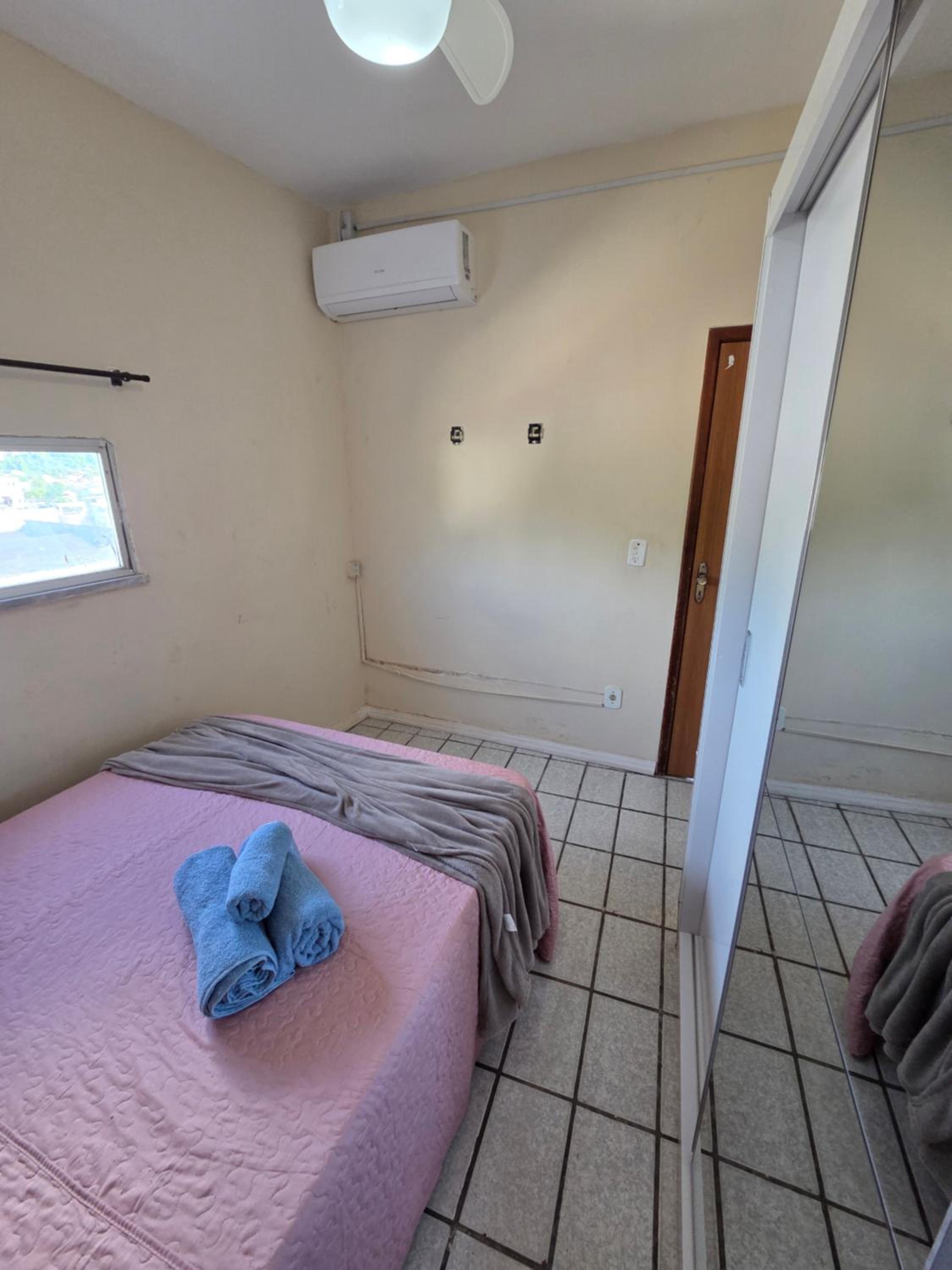 Apto no centro com 3 quartos