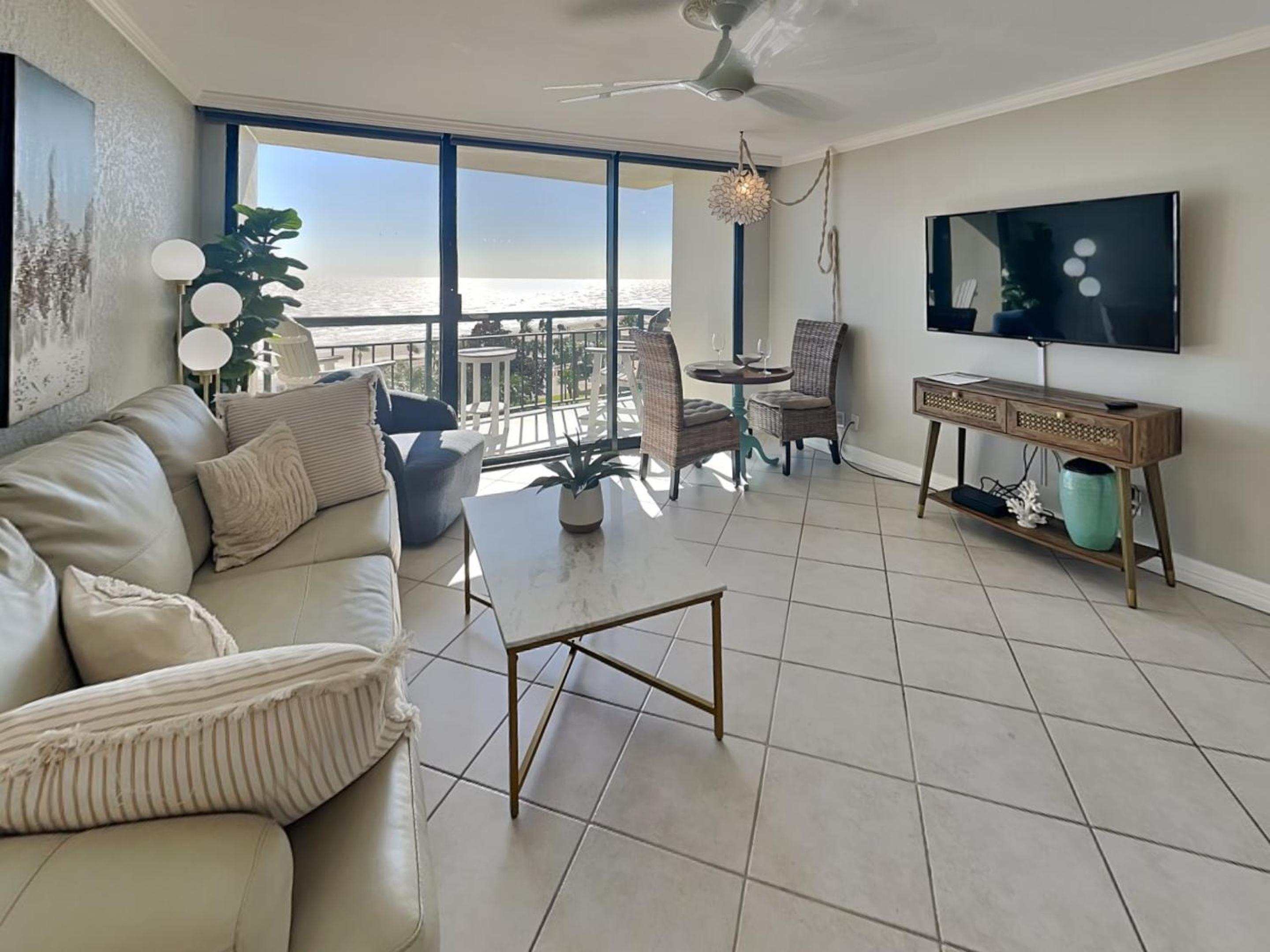 San Luis 736 - Oceanfront Paradise