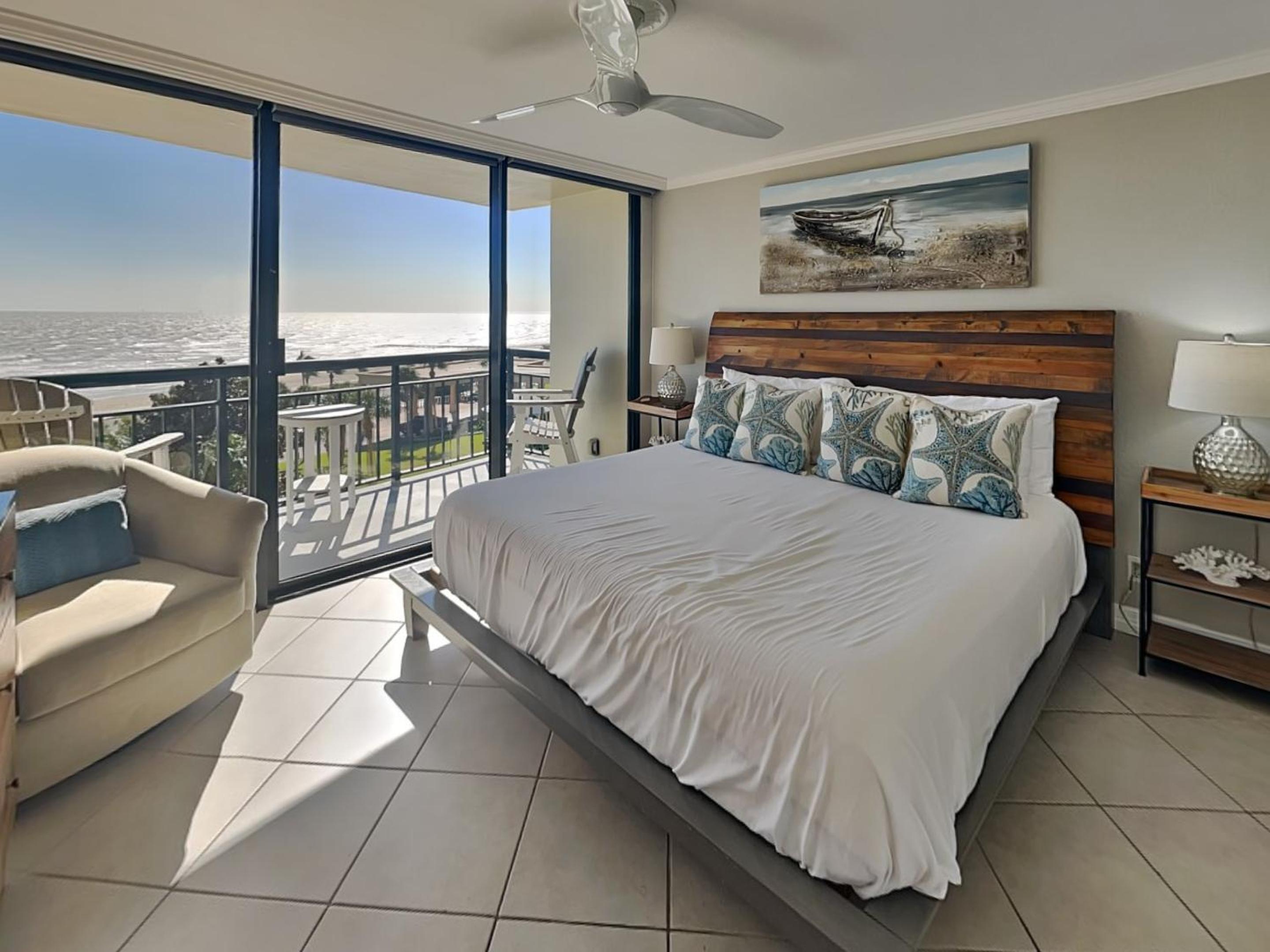 San Luis 736 - Oceanfront Paradise