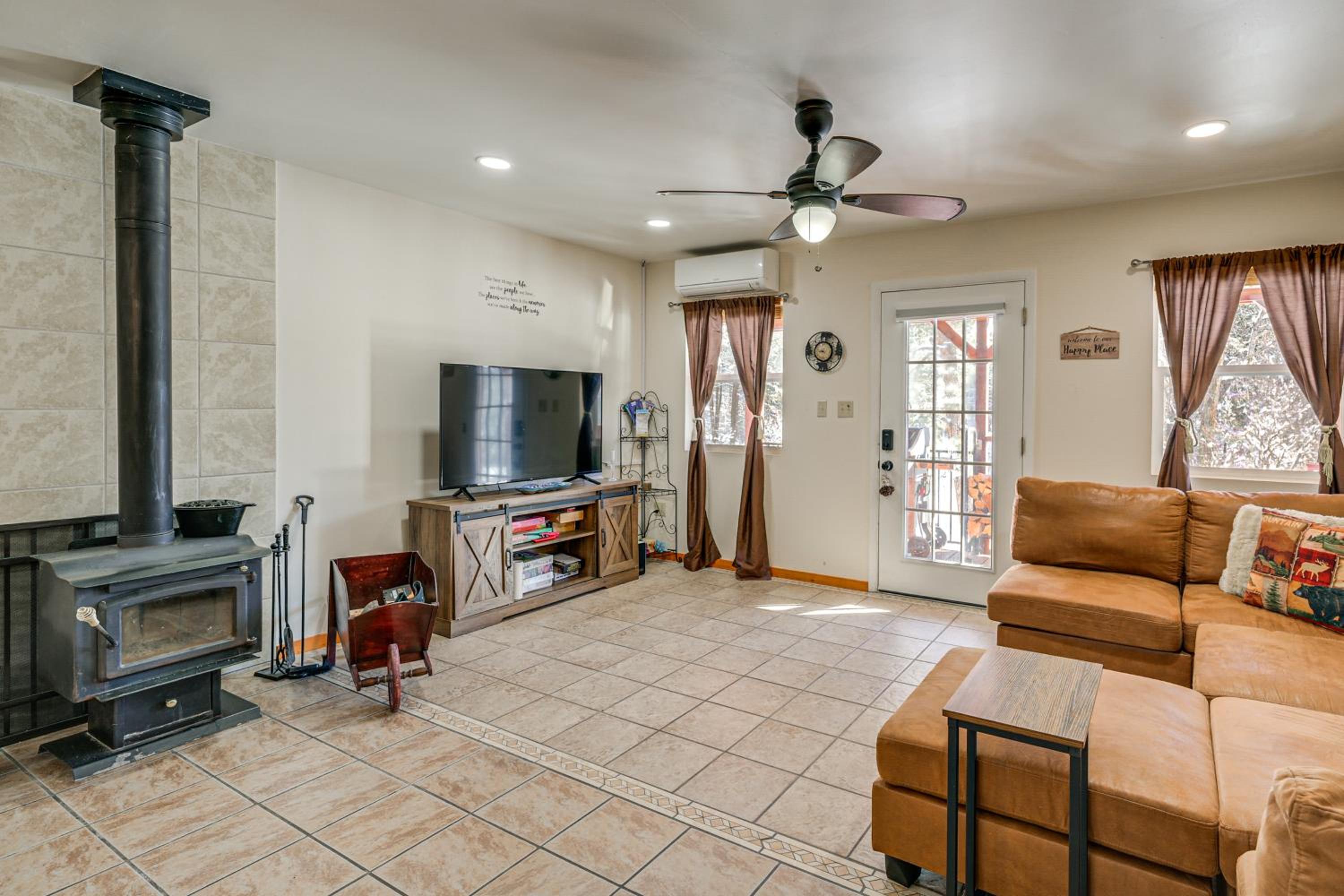 Ski, Hike and Relax Pagosa Springs Gem with Sauna!