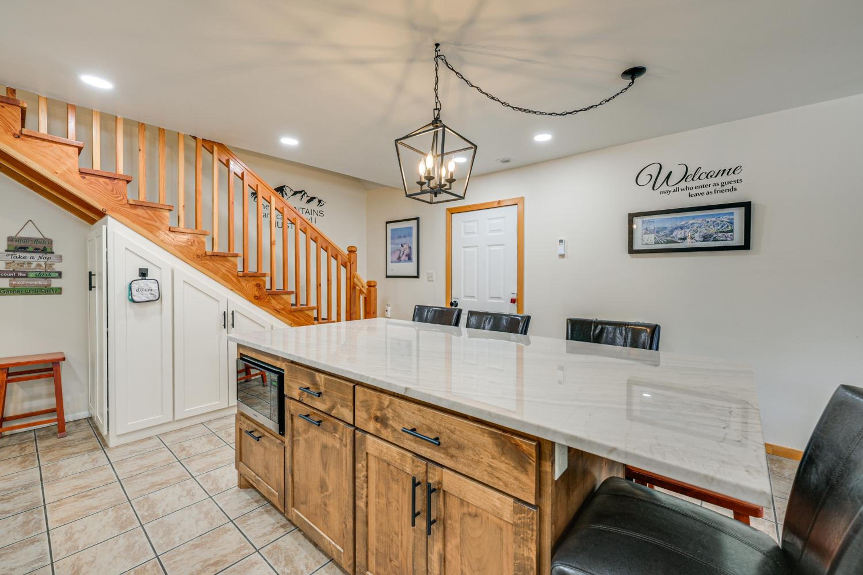 Ski, Hike and Relax Pagosa Springs Gem with Sauna!