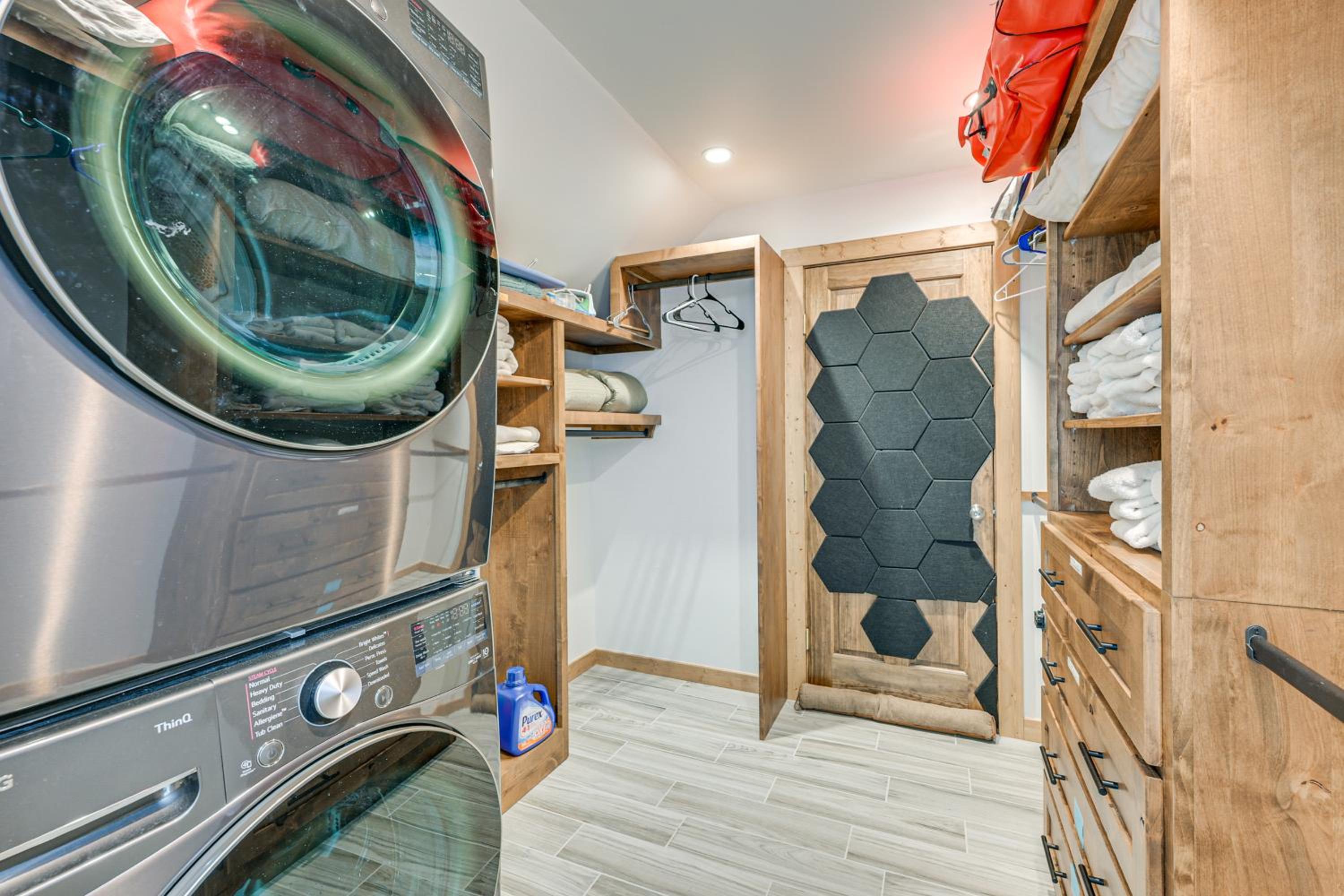 Ski, Hike and Relax Pagosa Springs Gem with Sauna!