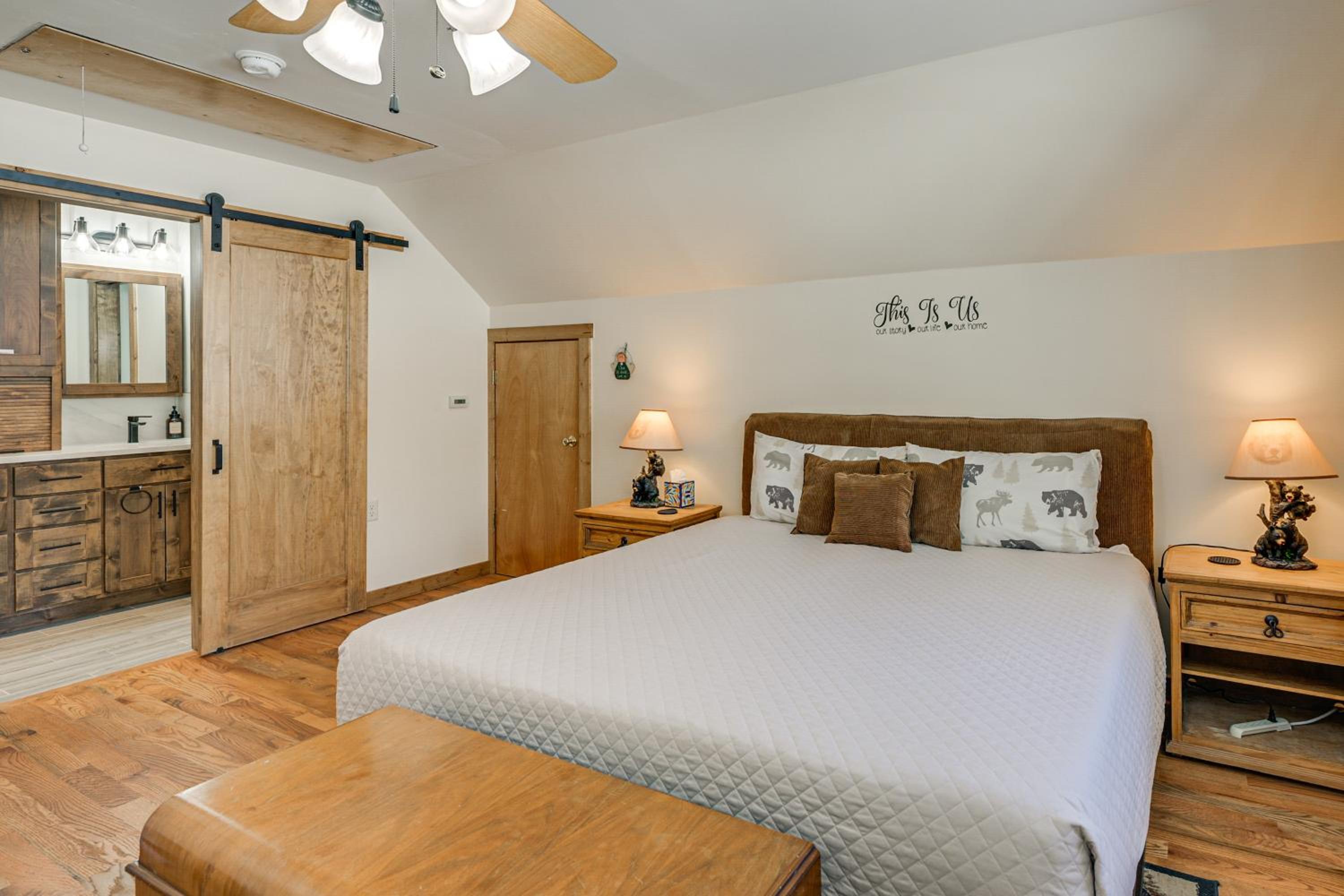 Ski, Hike and Relax Pagosa Springs Gem with Sauna!
