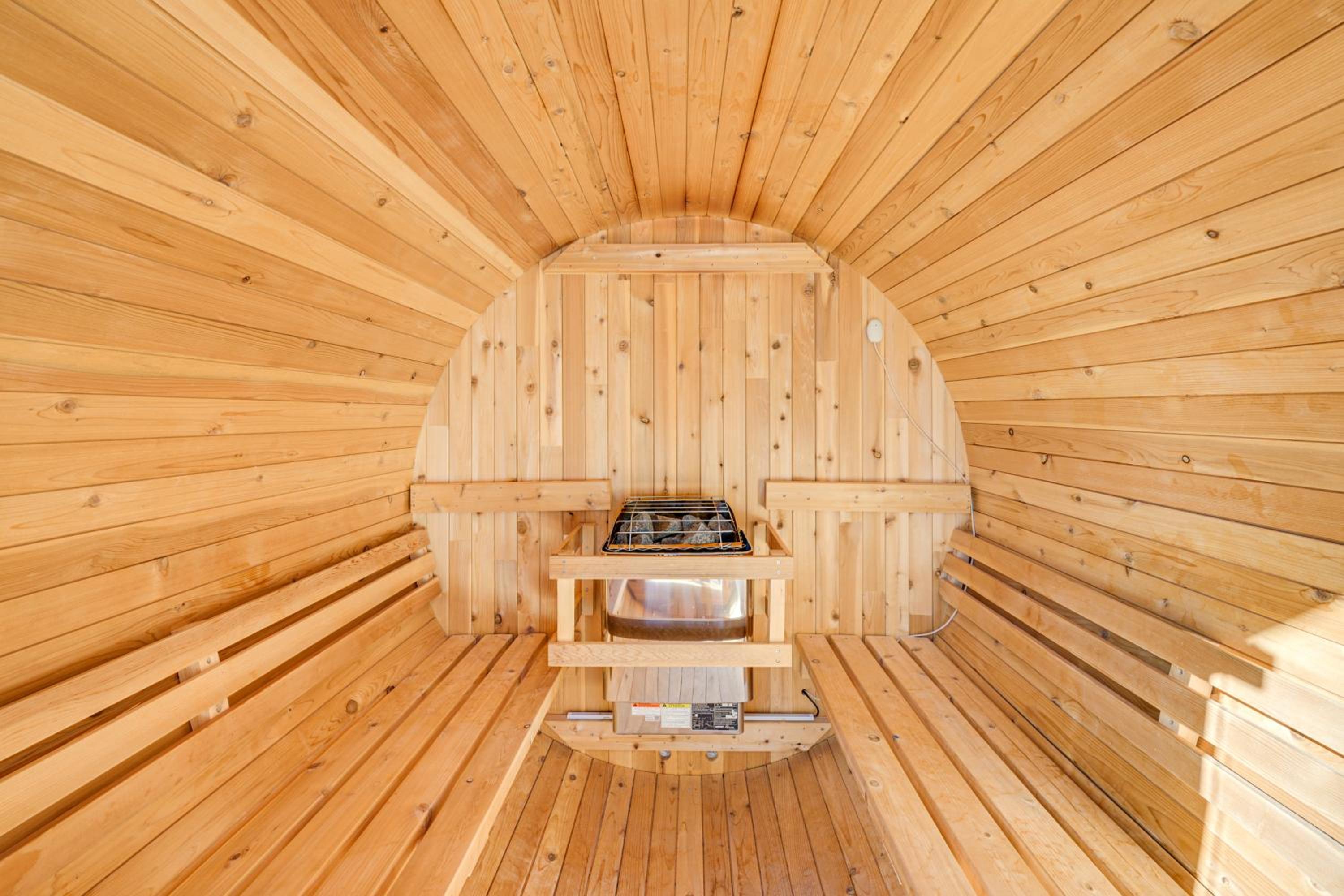 Ski, Hike and Relax Pagosa Springs Gem with Sauna!