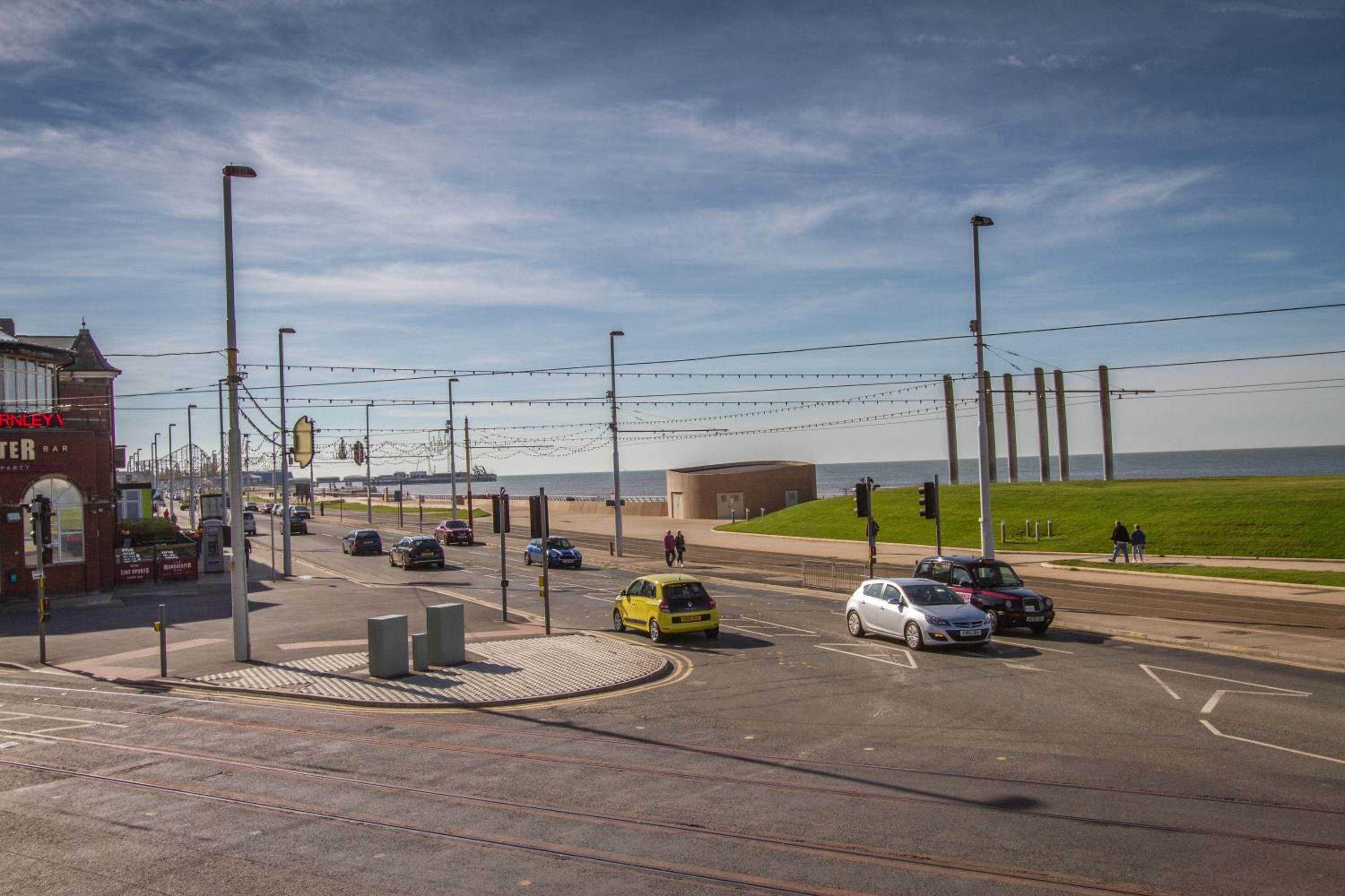 New Promenade Hotel