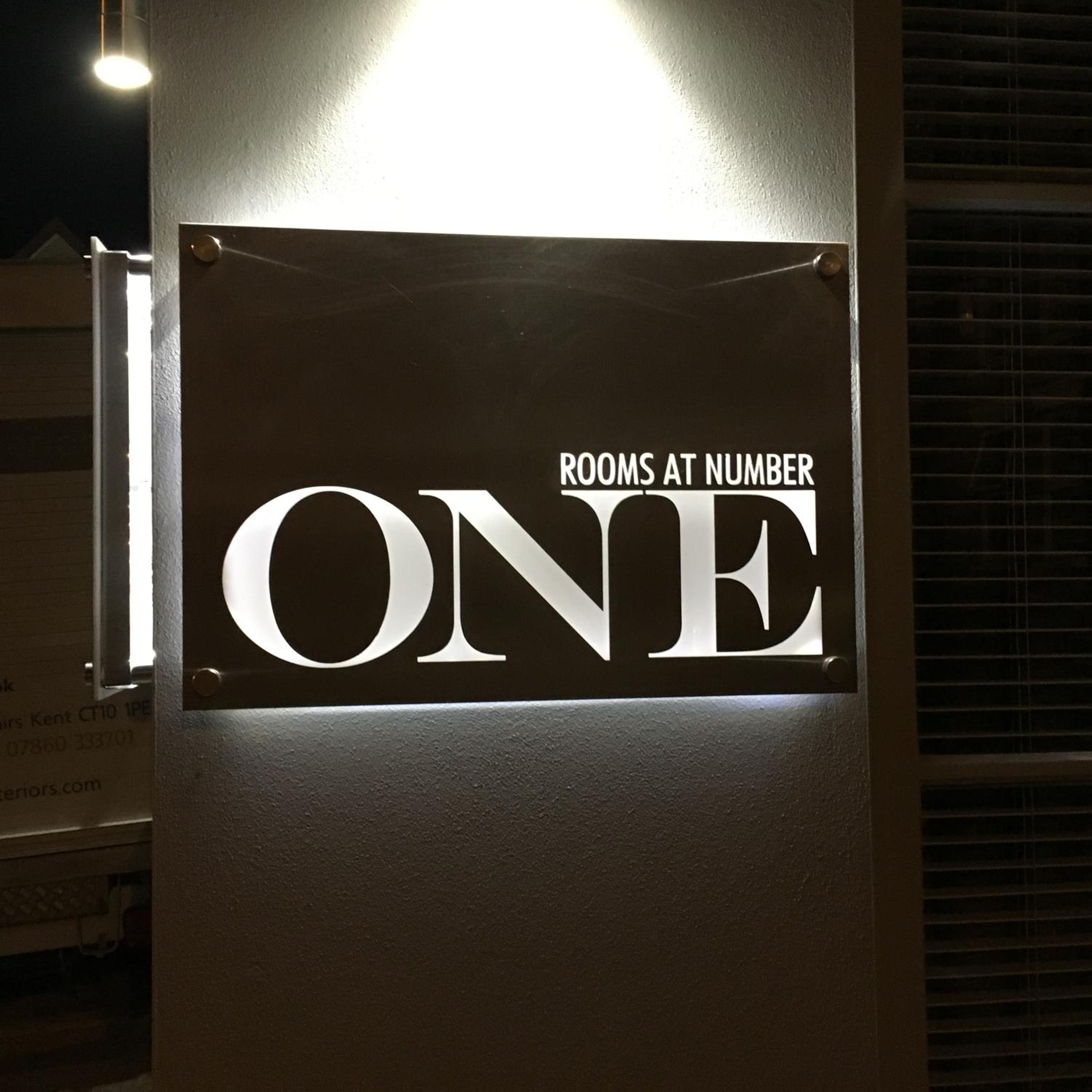Rooms at number one