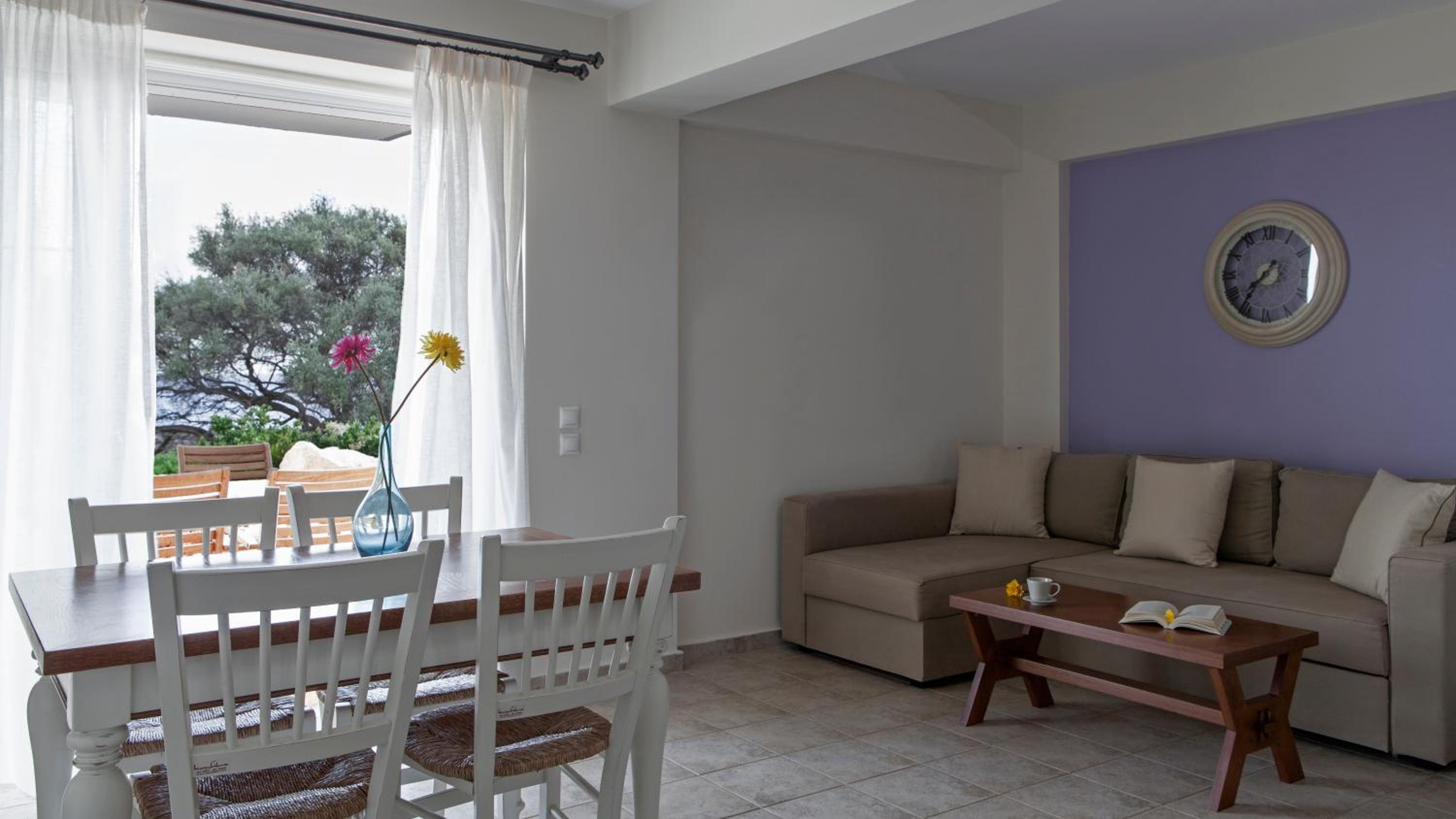 Dialiskari Villas