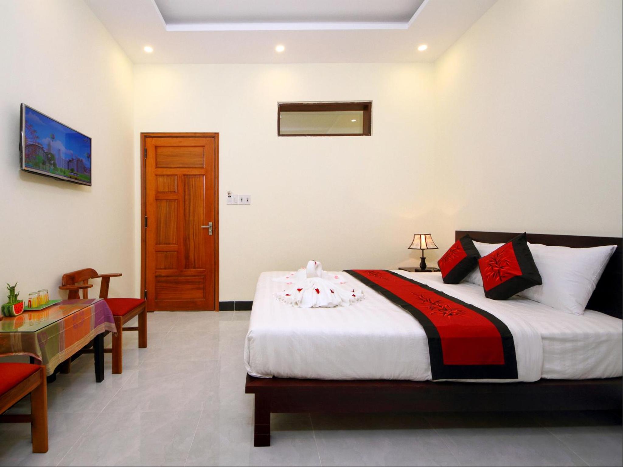 Fireworks Homestay