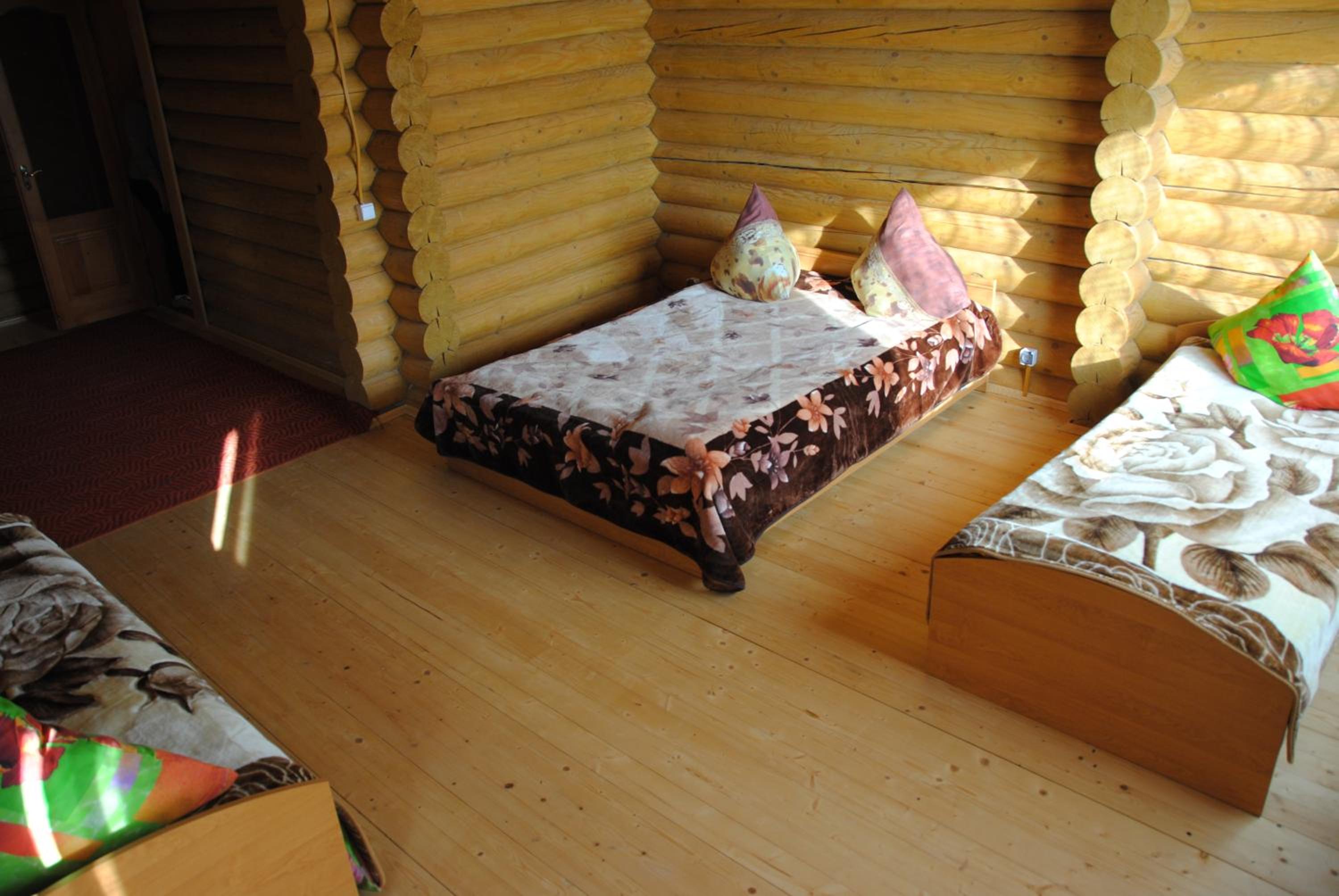 Photo 9