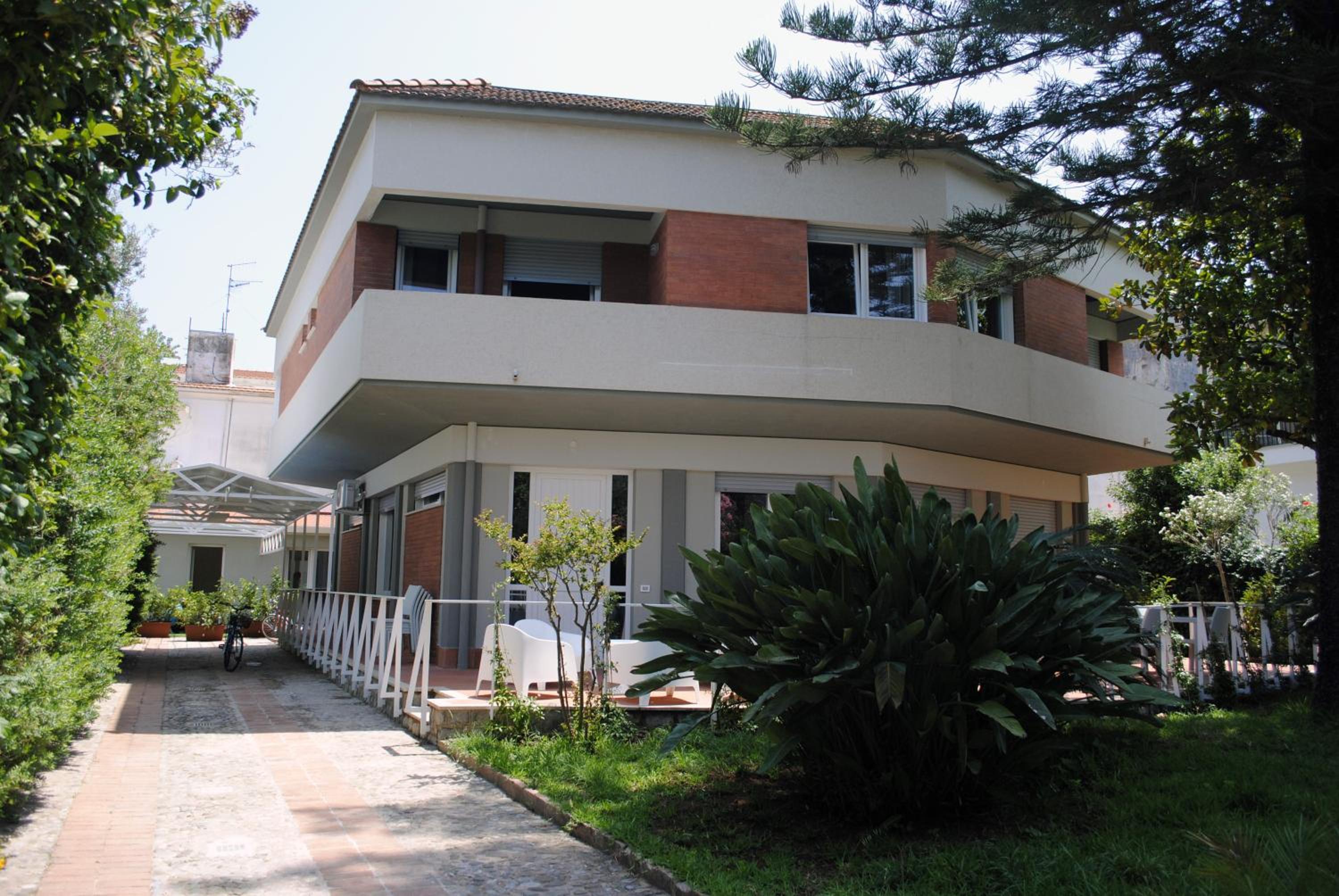 B&B Mondello Design
