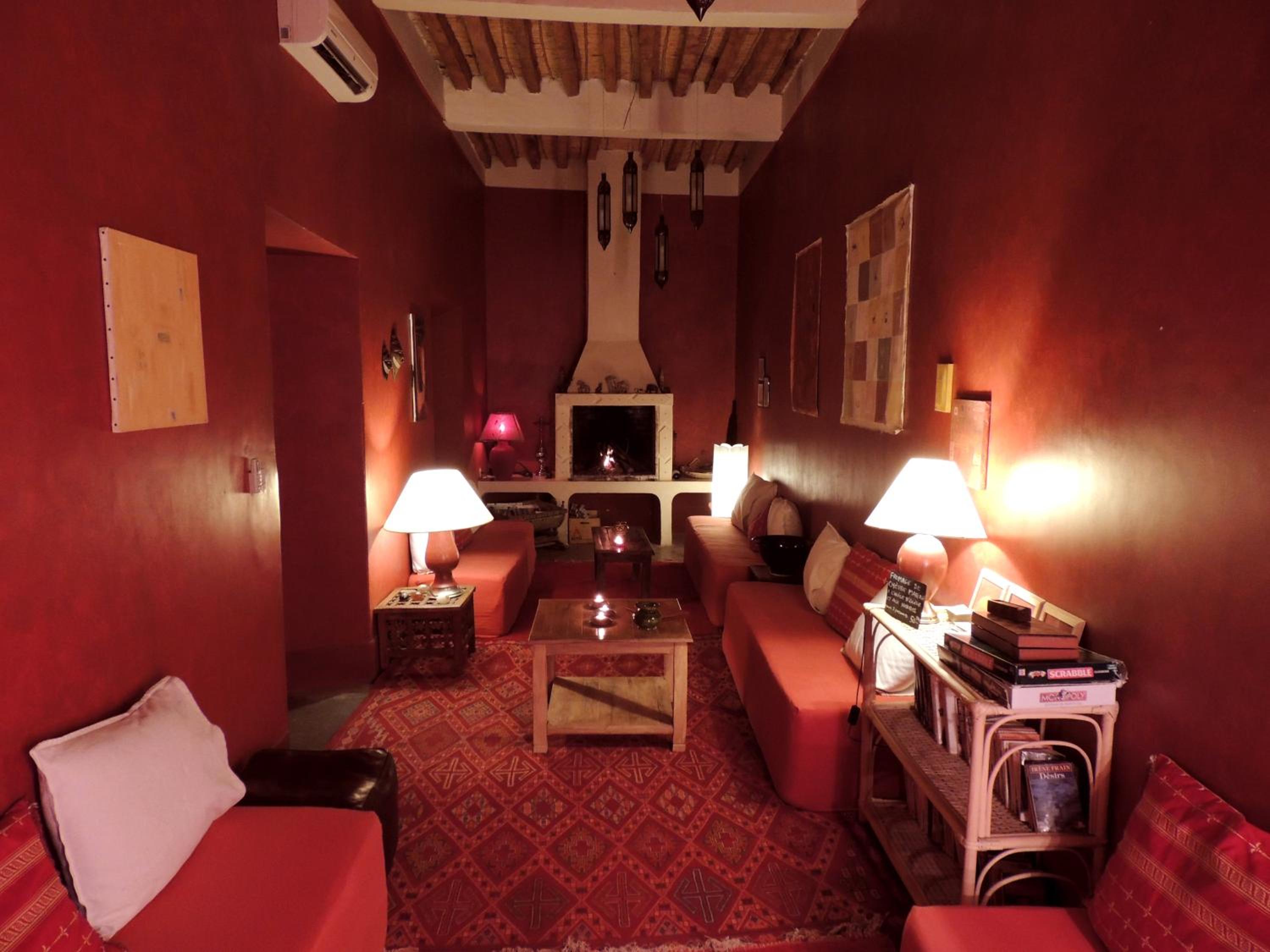 lounge
