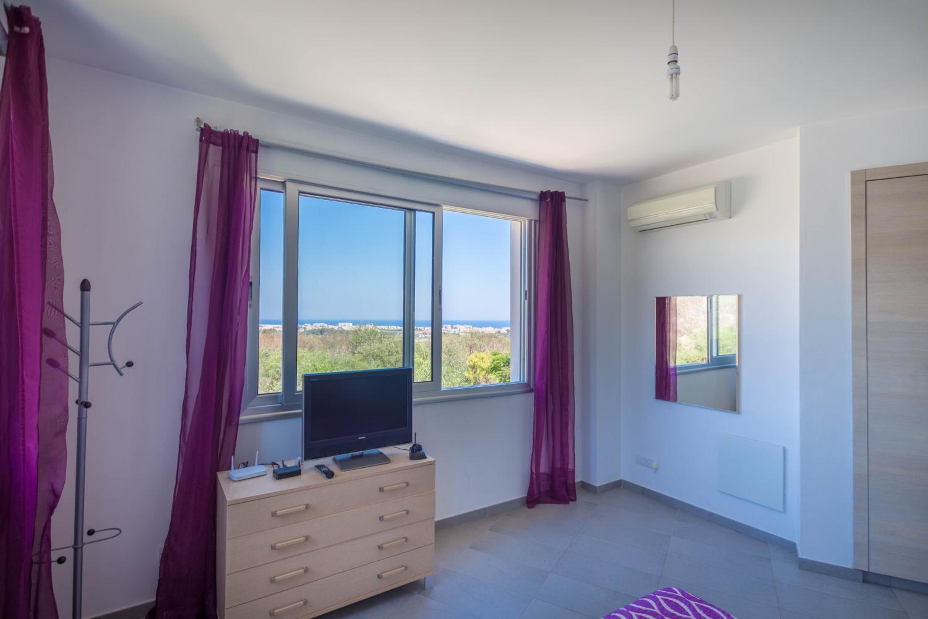Akefalou Bay Villa