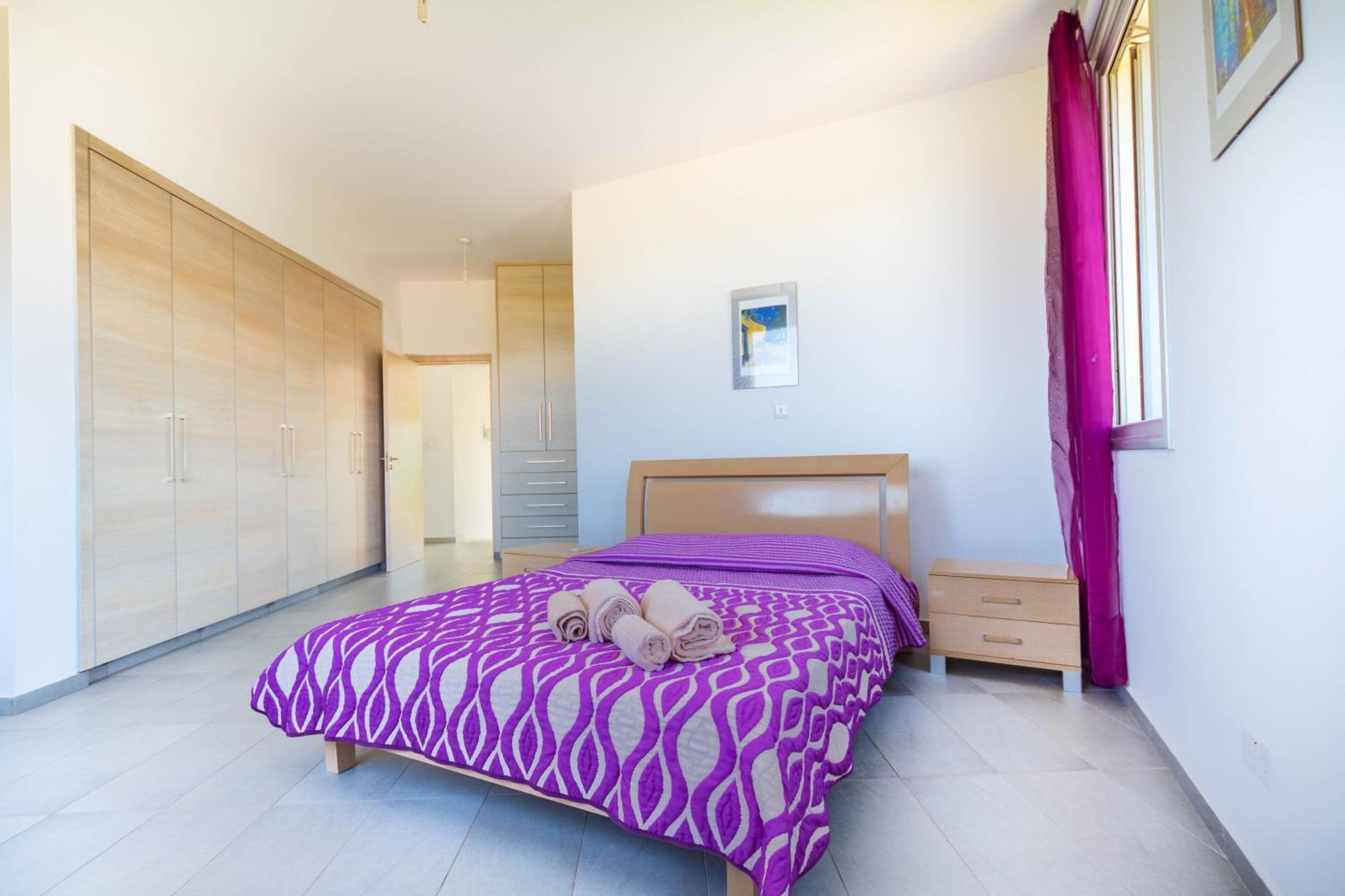 Akefalou Bay Villa