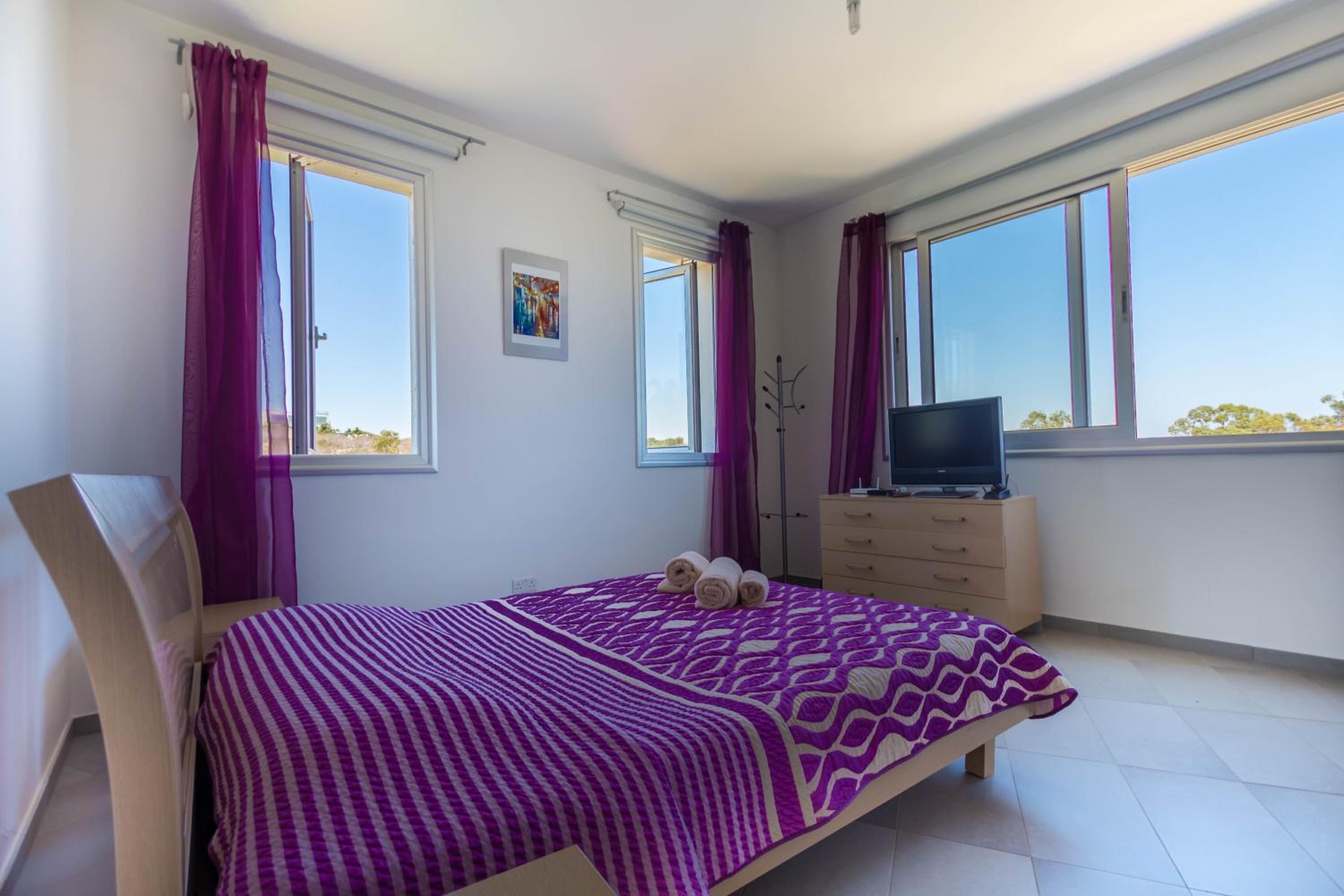 Akefalou Bay Villa