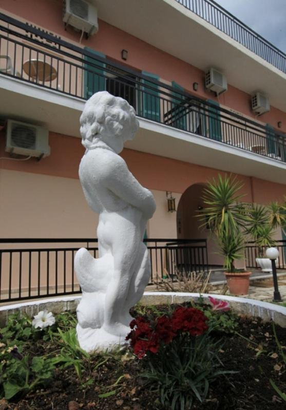 Maritsas Apartments