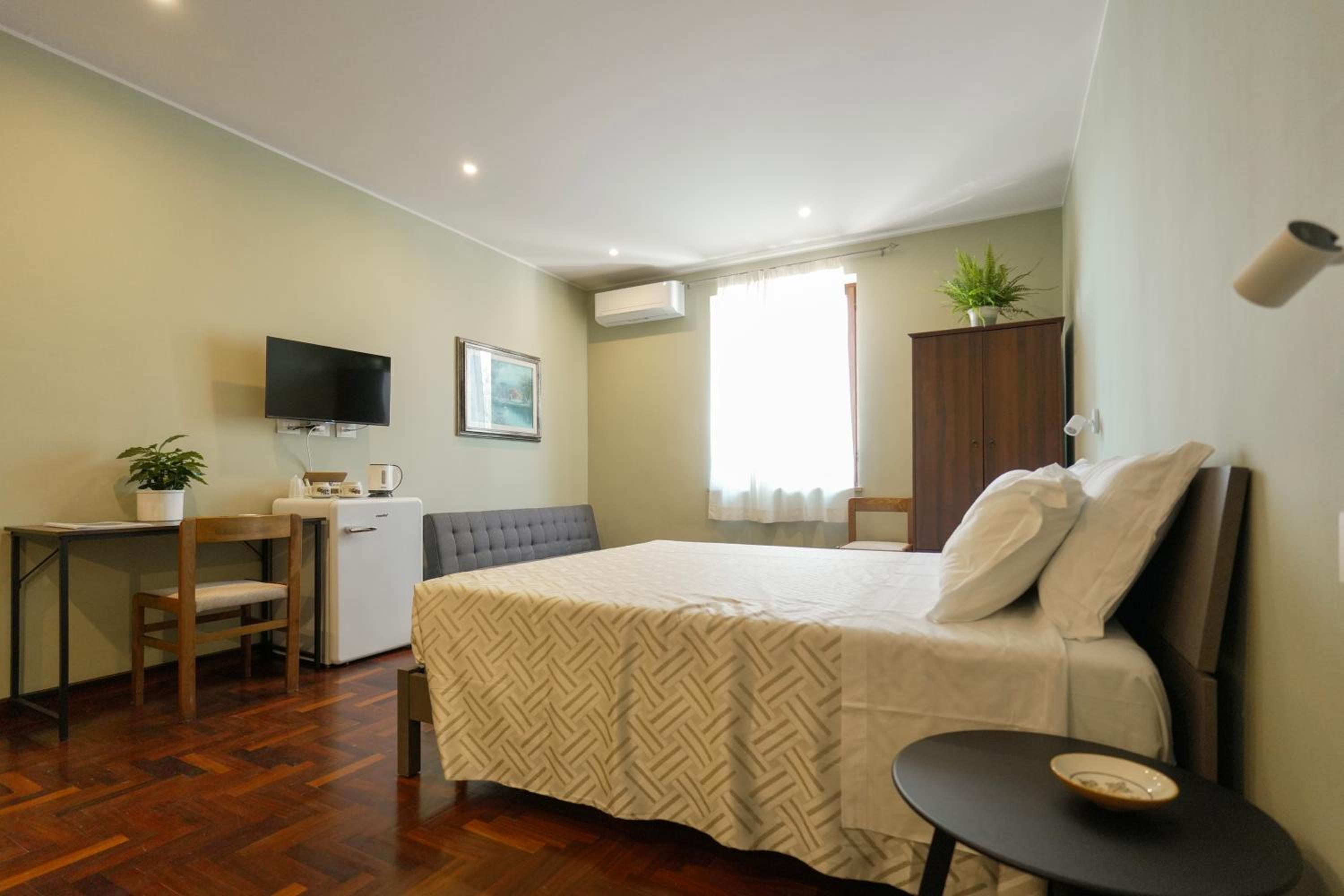 Domus Fabia - Rooms & Apartments